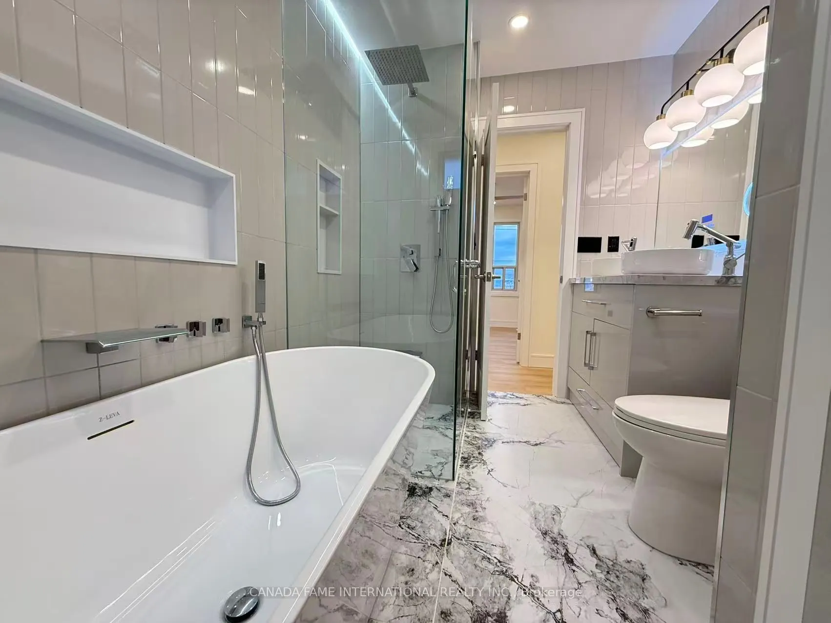 16 Rexdale Boulevard, #52