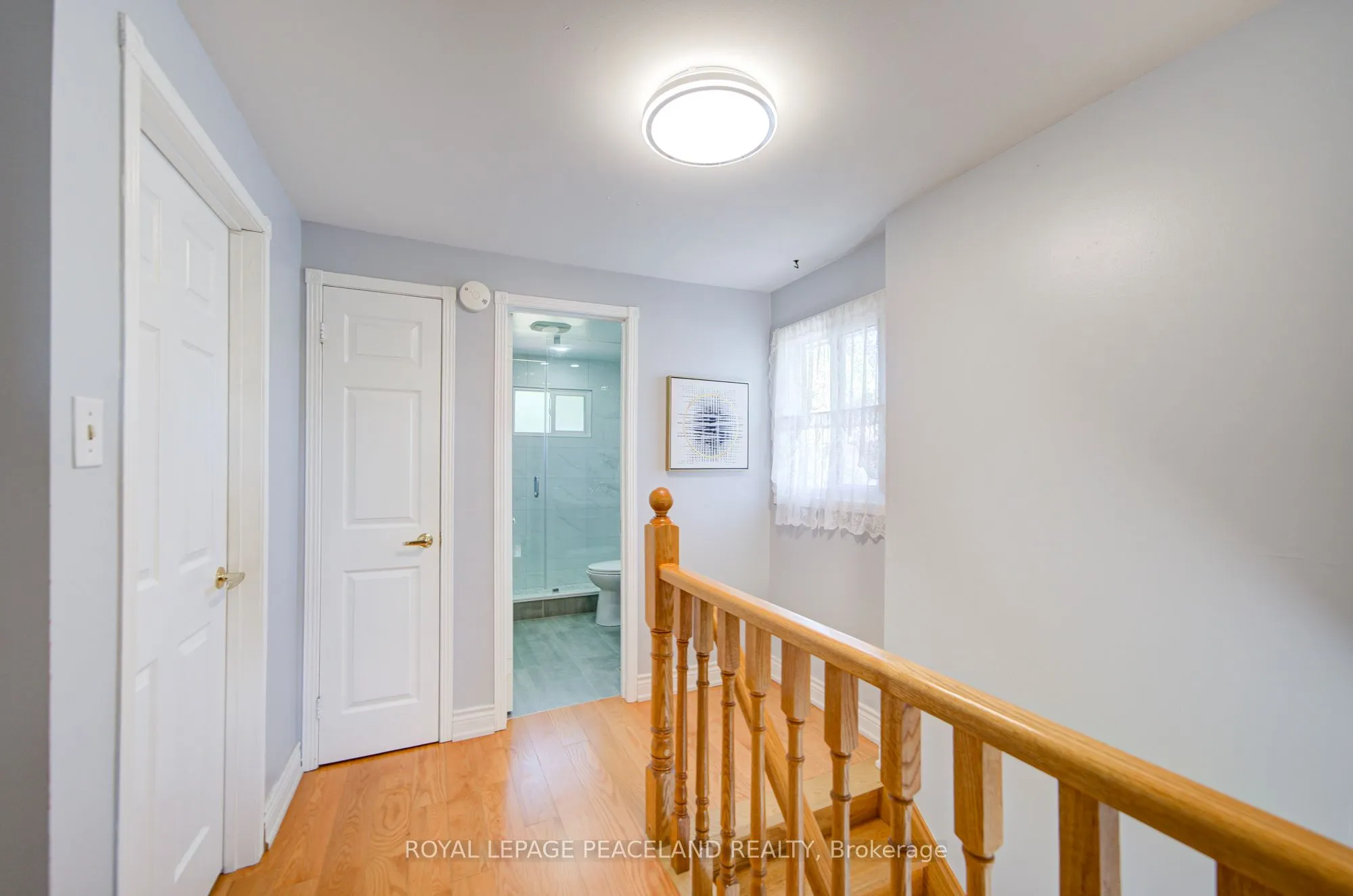 718 Eaglemount Crescent