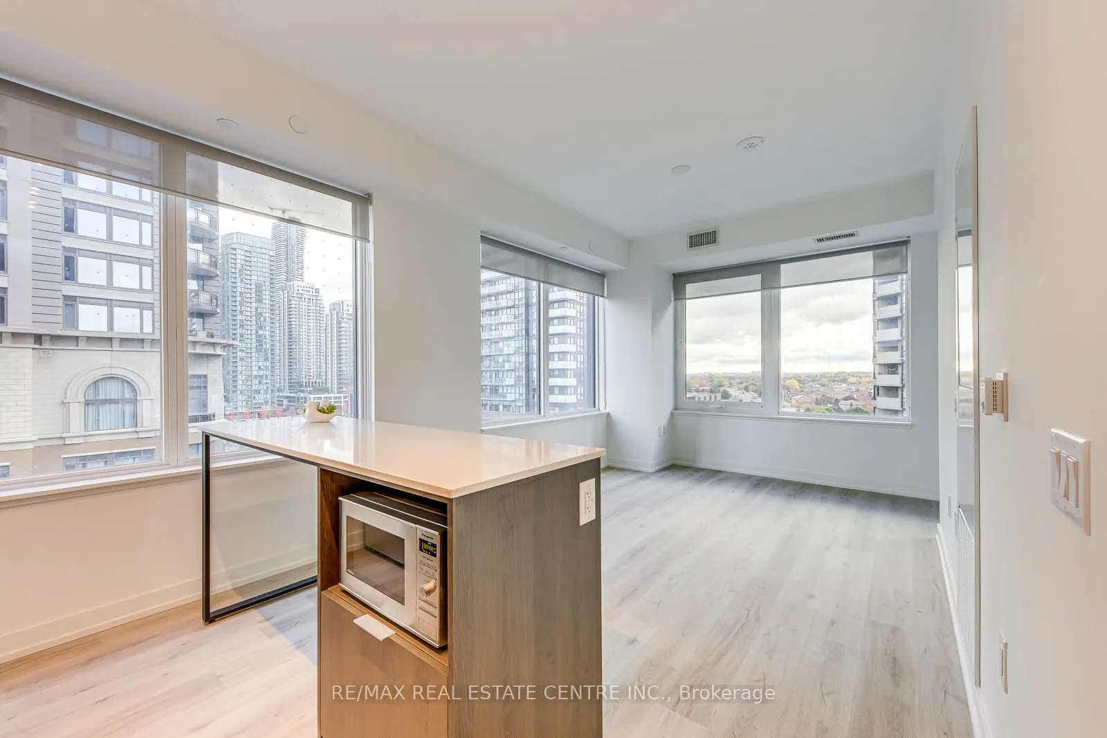 395 Square One Drive, #708