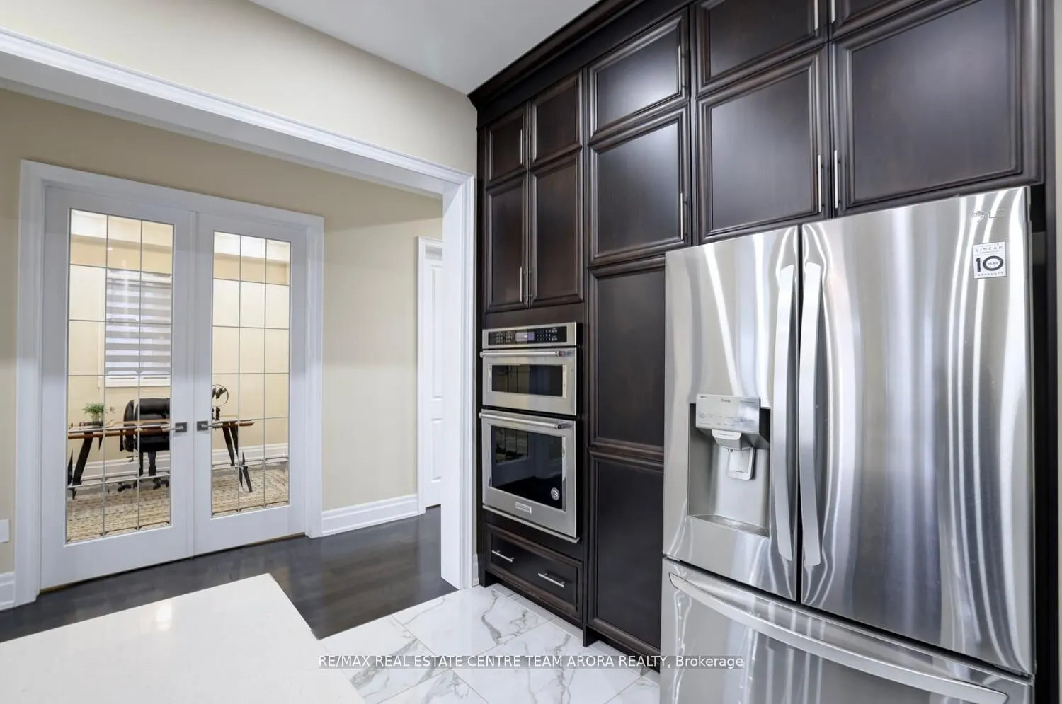 5 Walkercleave Drive