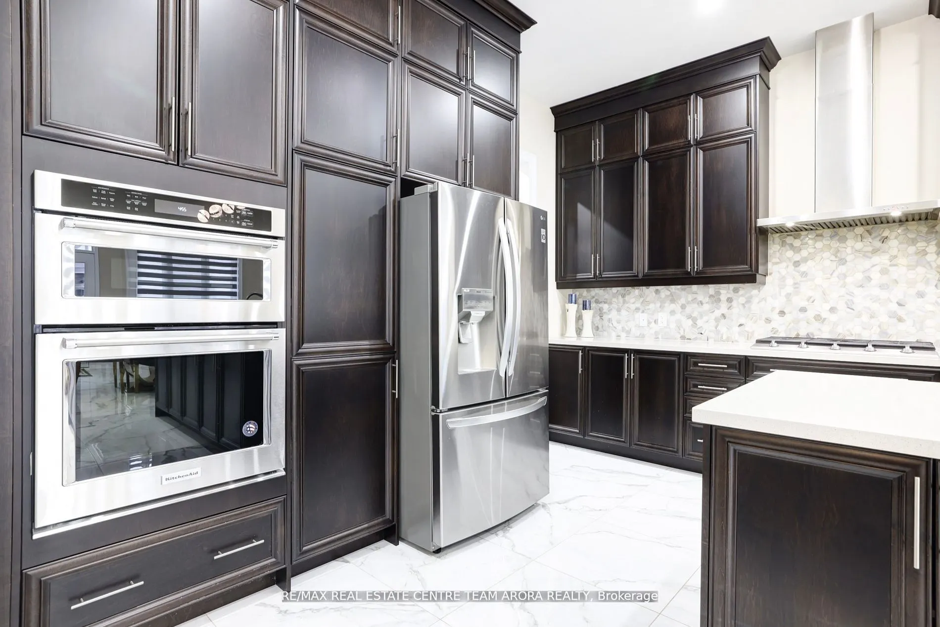 5 Walkercleave Drive