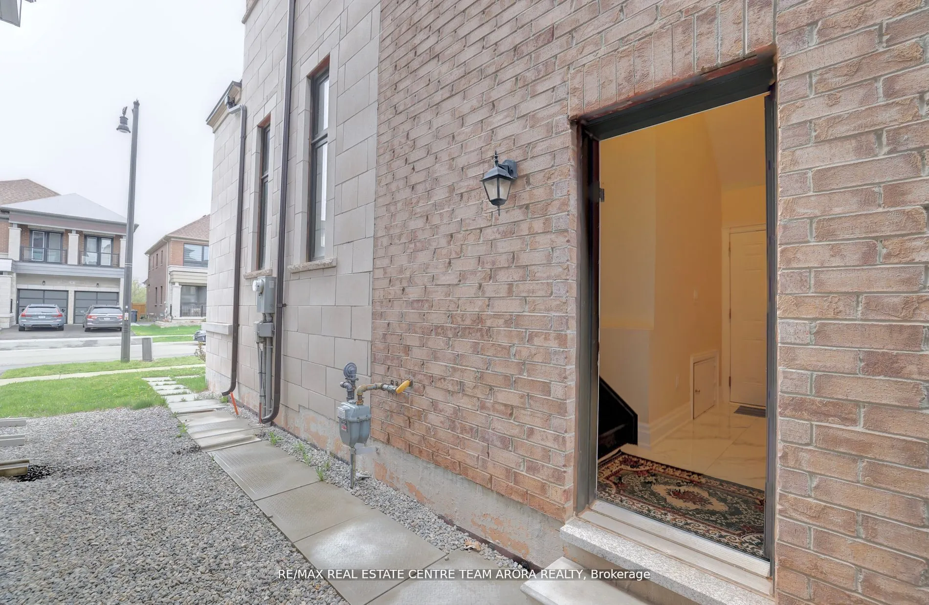 5 Walkercleave Drive