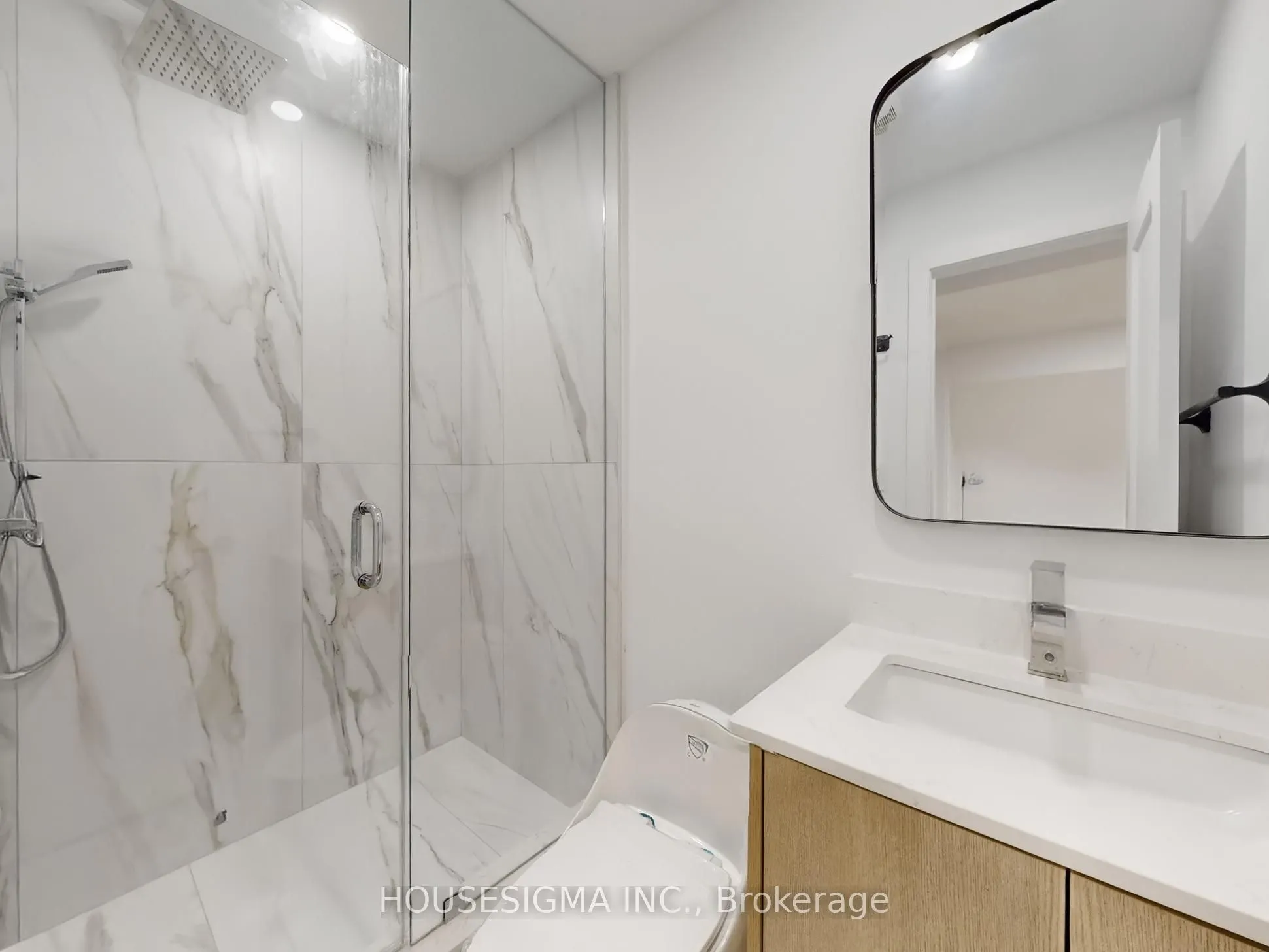 243 Windermere Avenue, #Lower