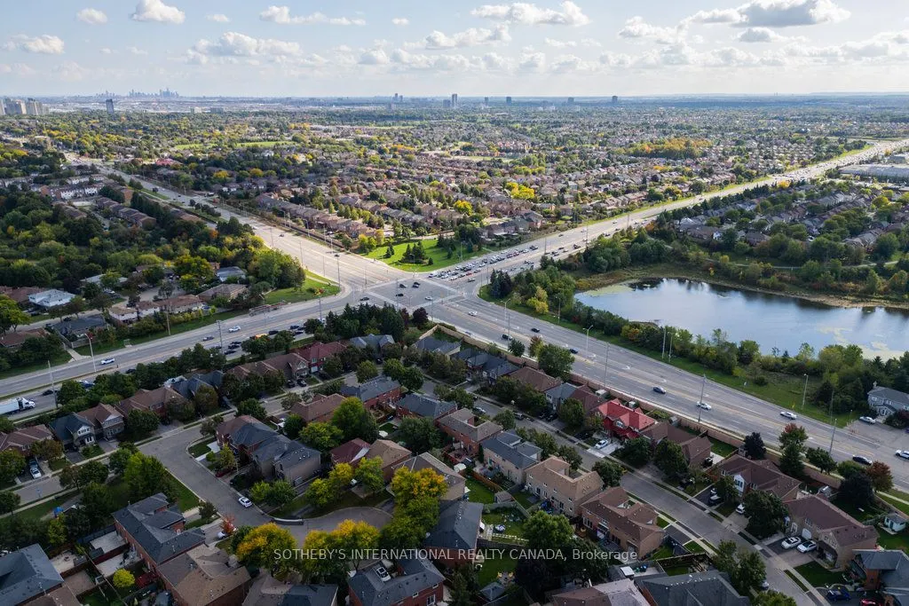 29 Fern Valley Crescent