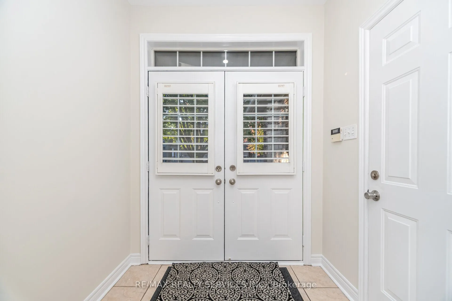 7 Blue Diamond Drive