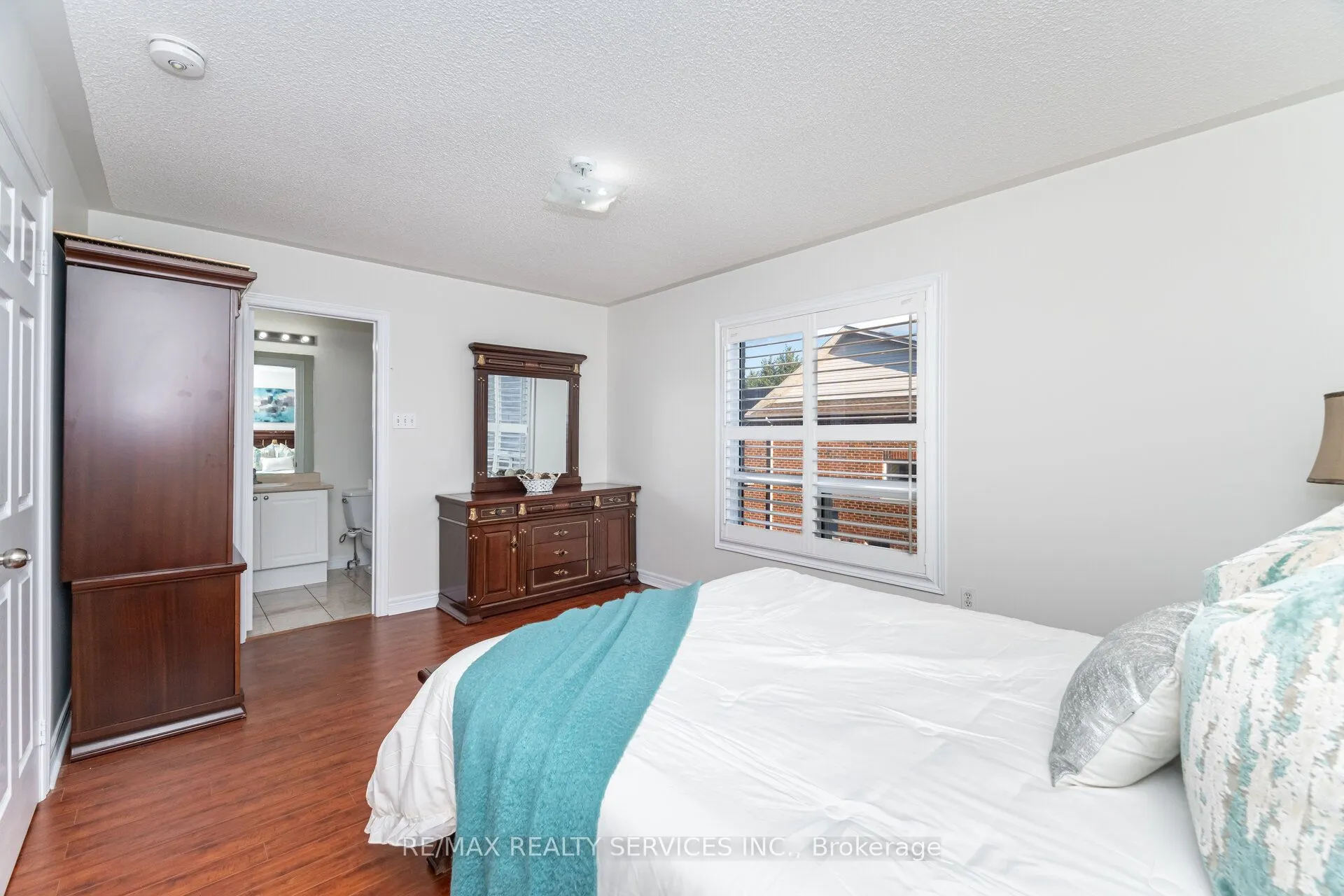 7 Blue Diamond Drive