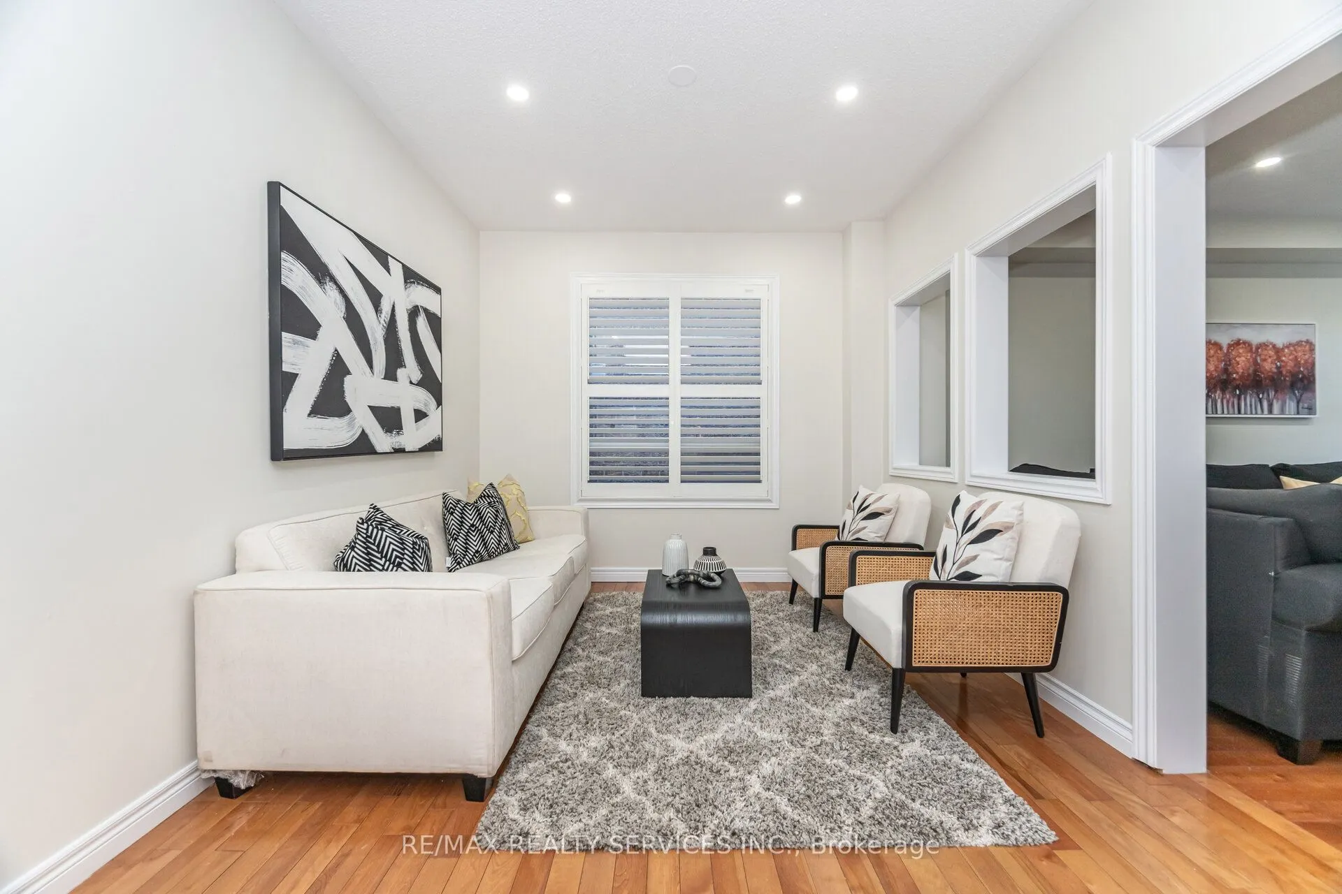 7 Blue Diamond Drive