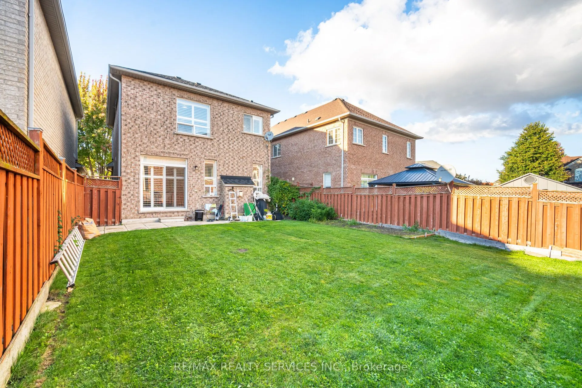 7 Blue Diamond Drive