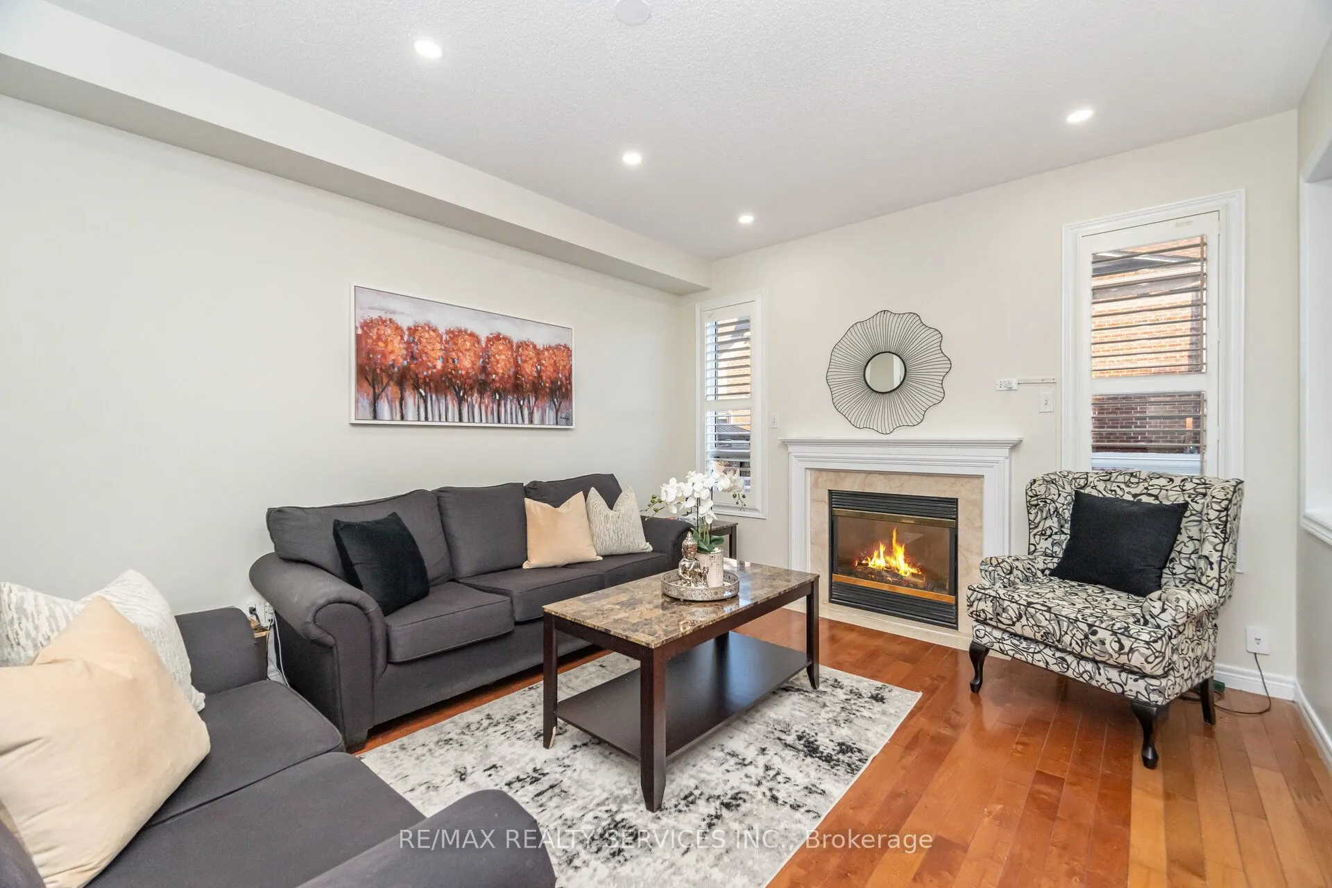 7 Blue Diamond Drive