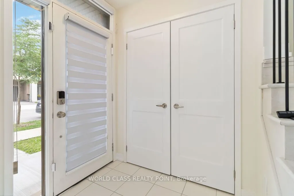 3192 Mintwood Circle