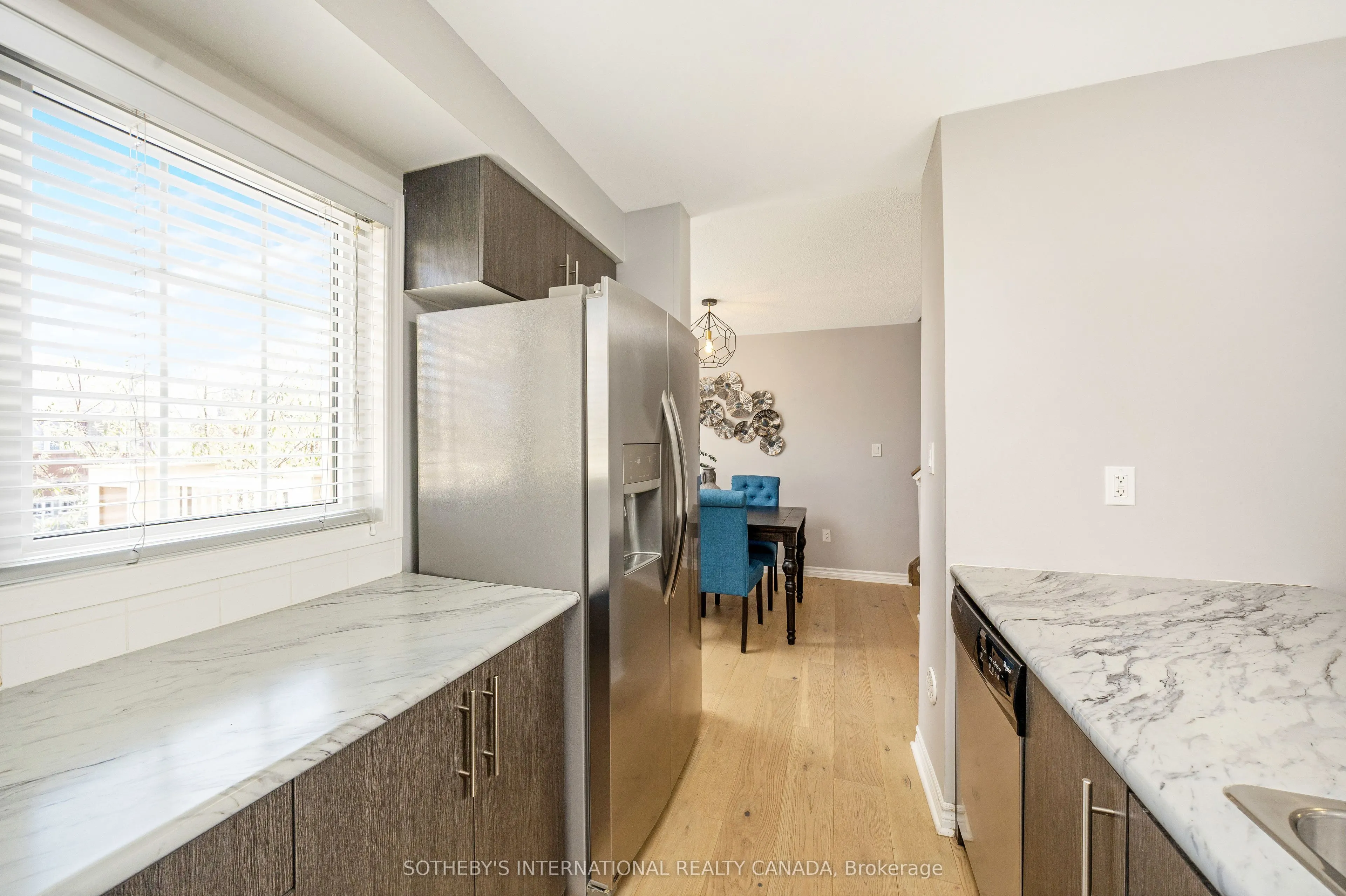 1619 Gainer Crescent