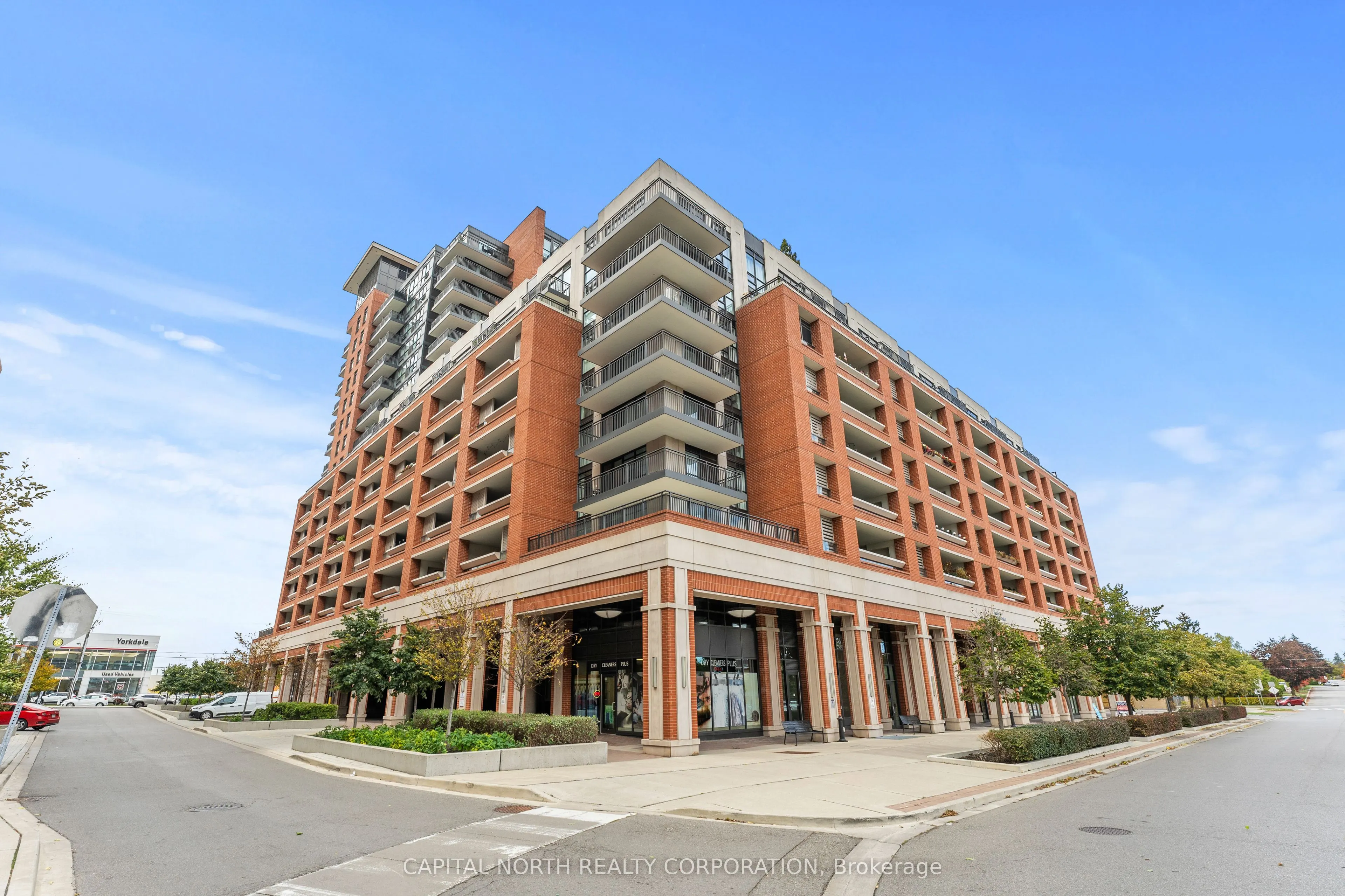 3091 Dufferin Street, #433