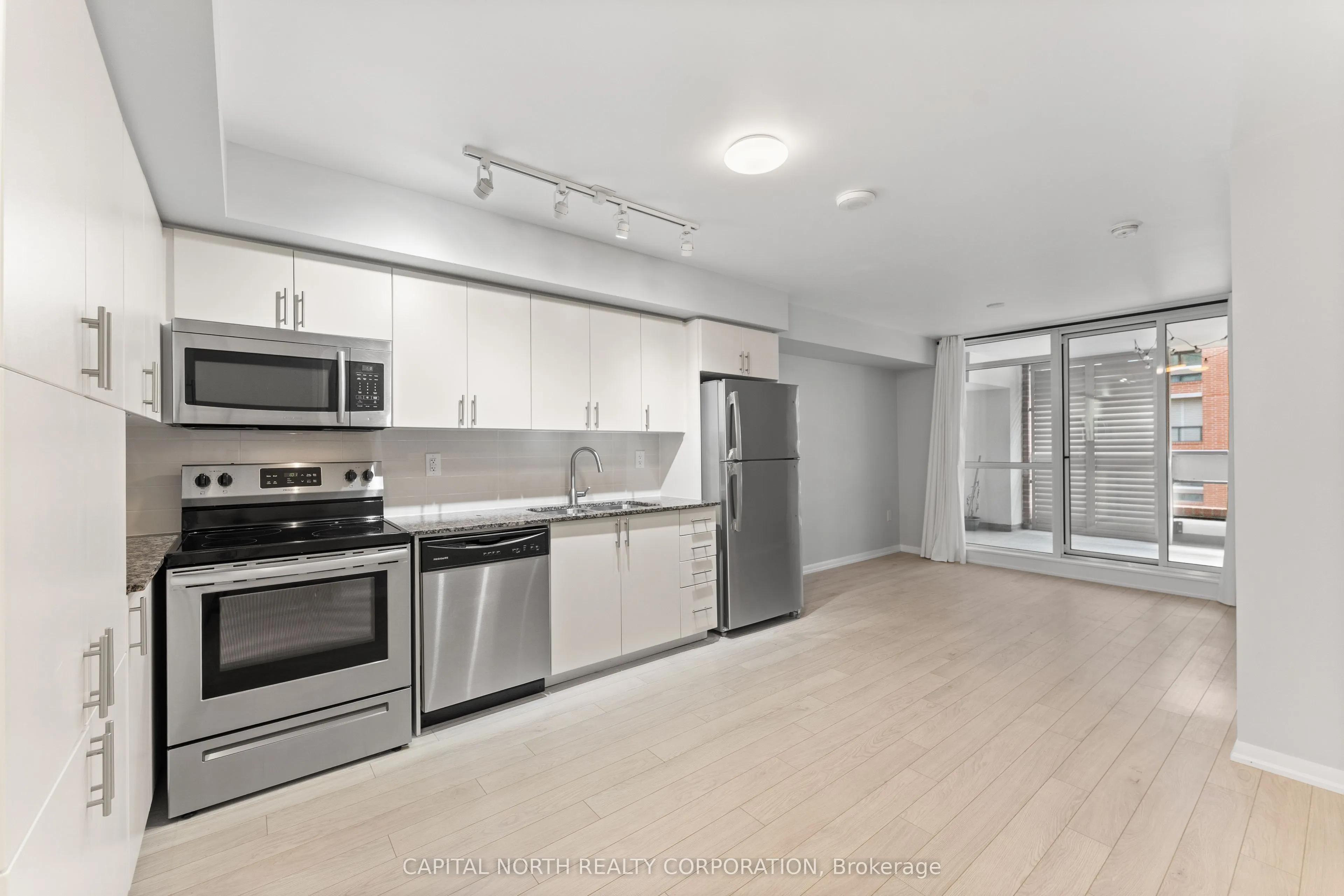 3091 Dufferin Street, #433