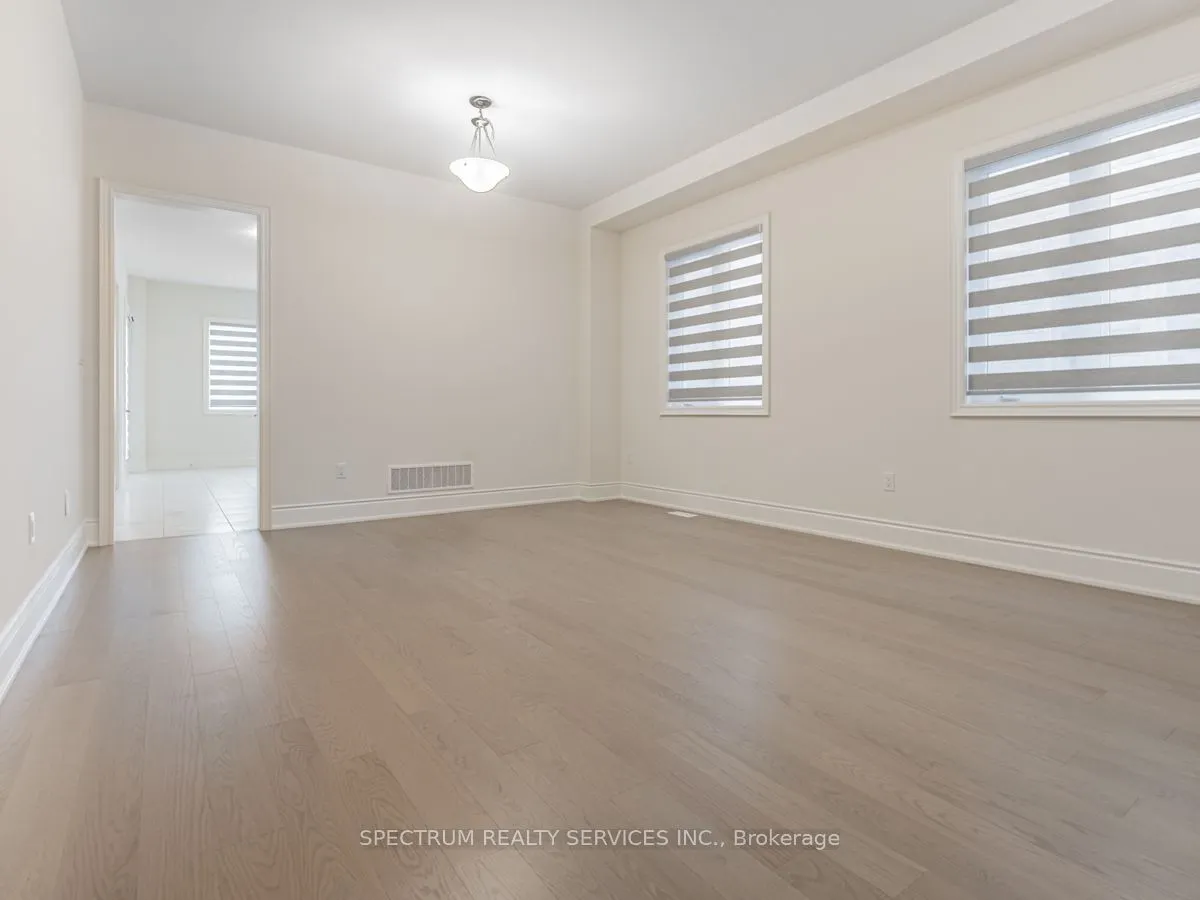 21 James Walker Avenue