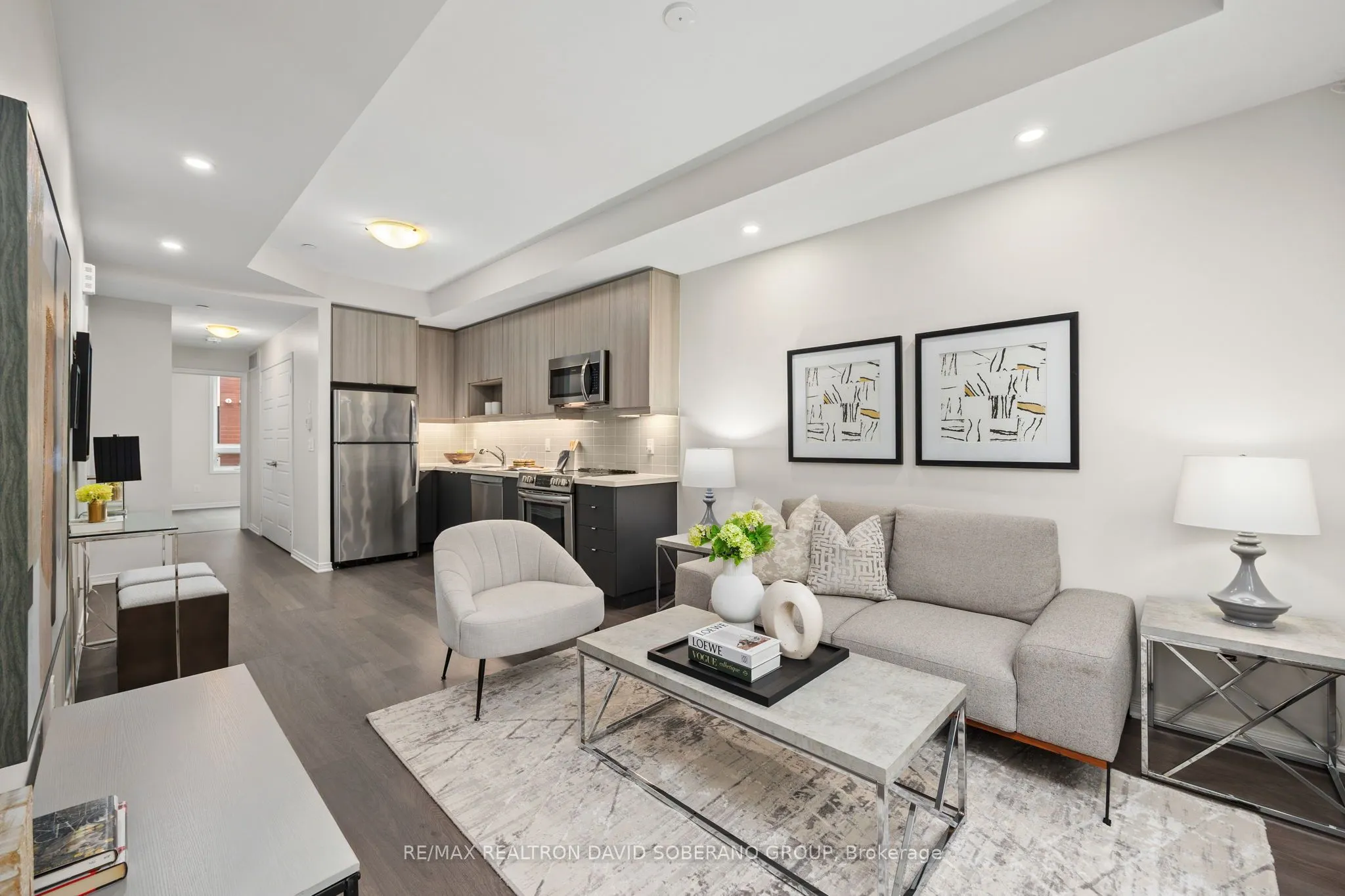 1120 Briar Hill Avenue, #202