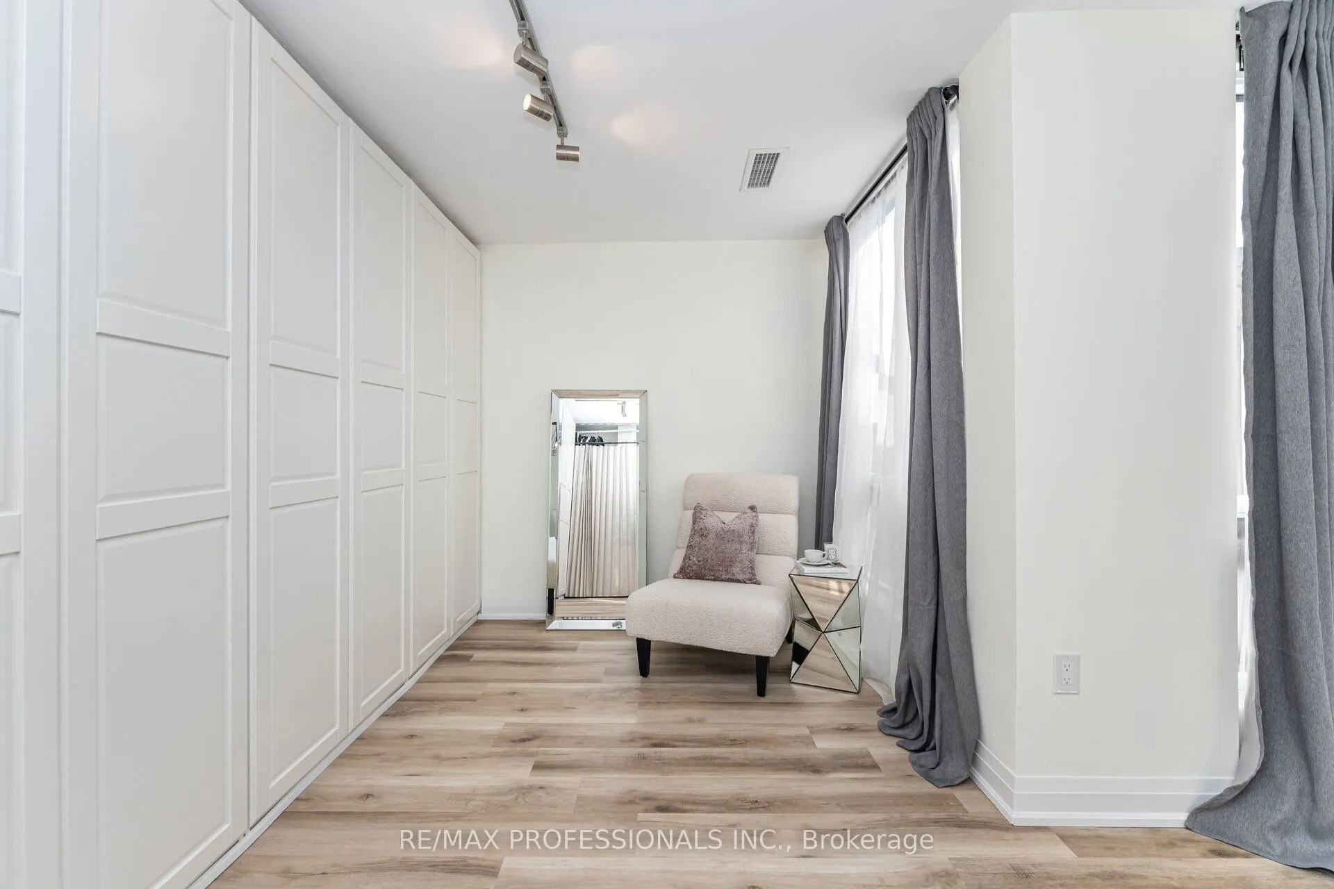 364 The East Mall, #326