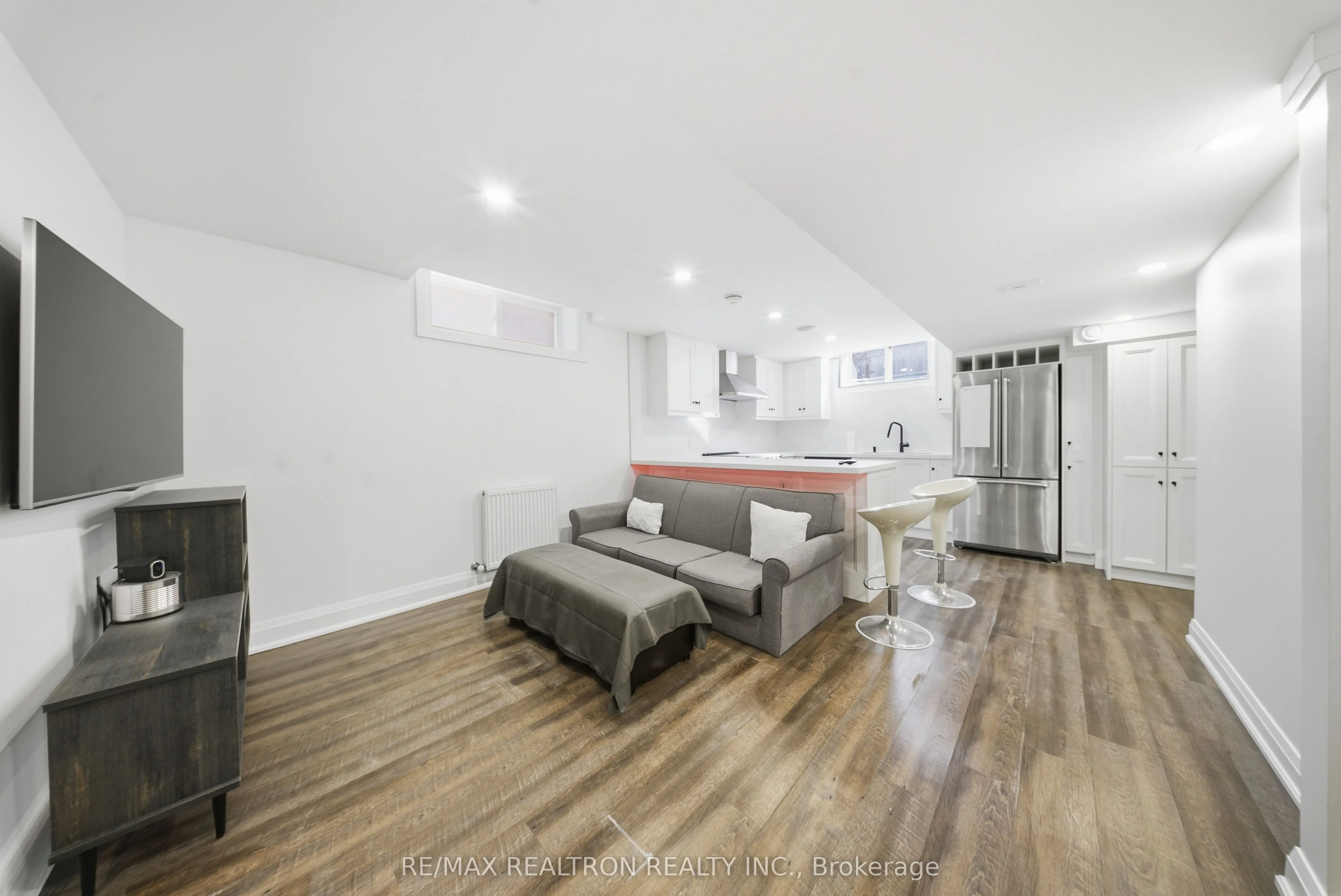 23 Sewells Lane, #Lower