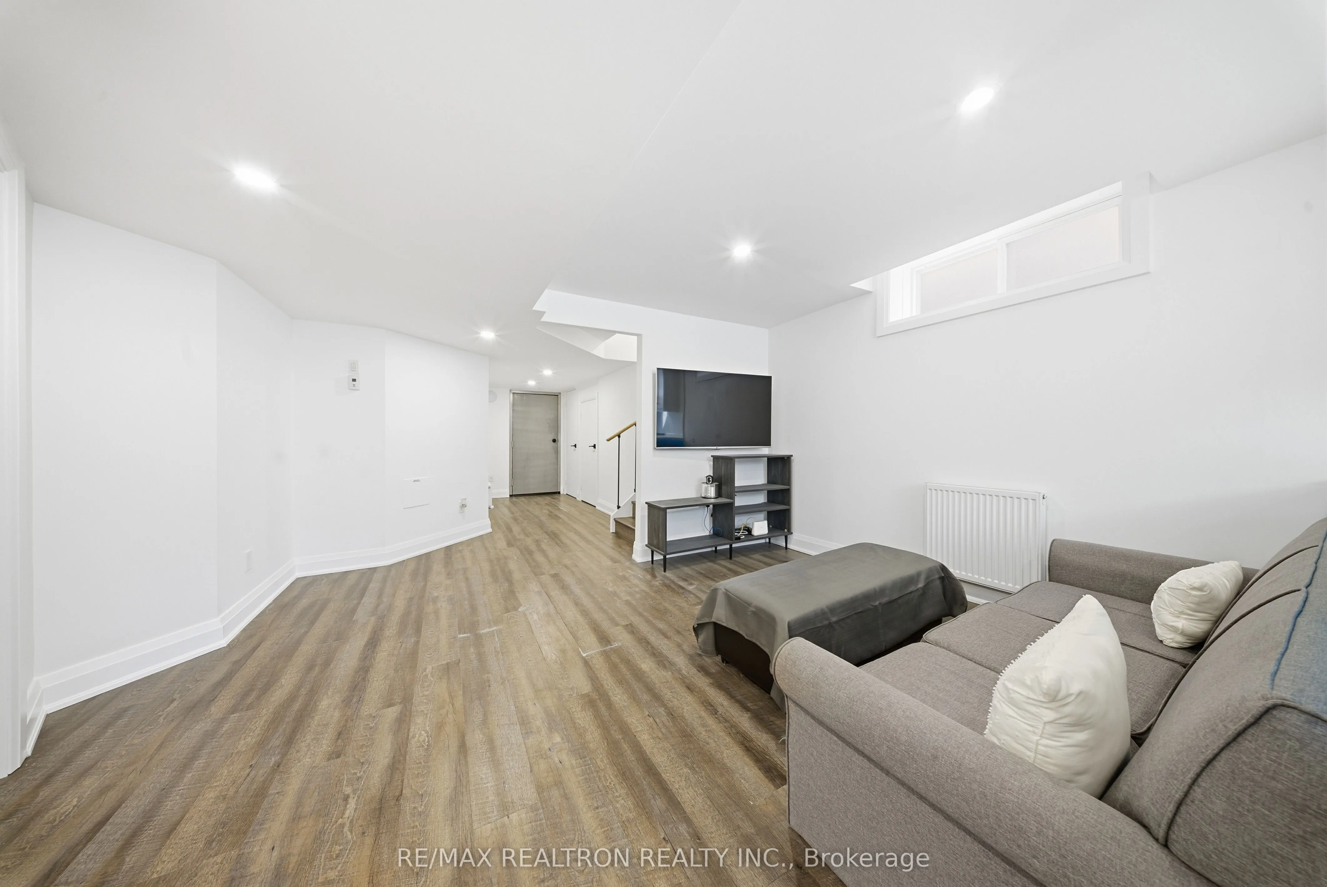 23 Sewells Lane, #Lower