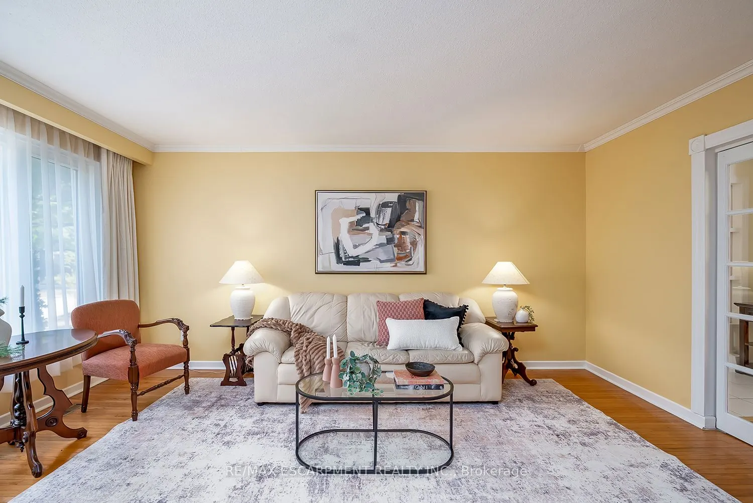 652 Ardleigh Crescent