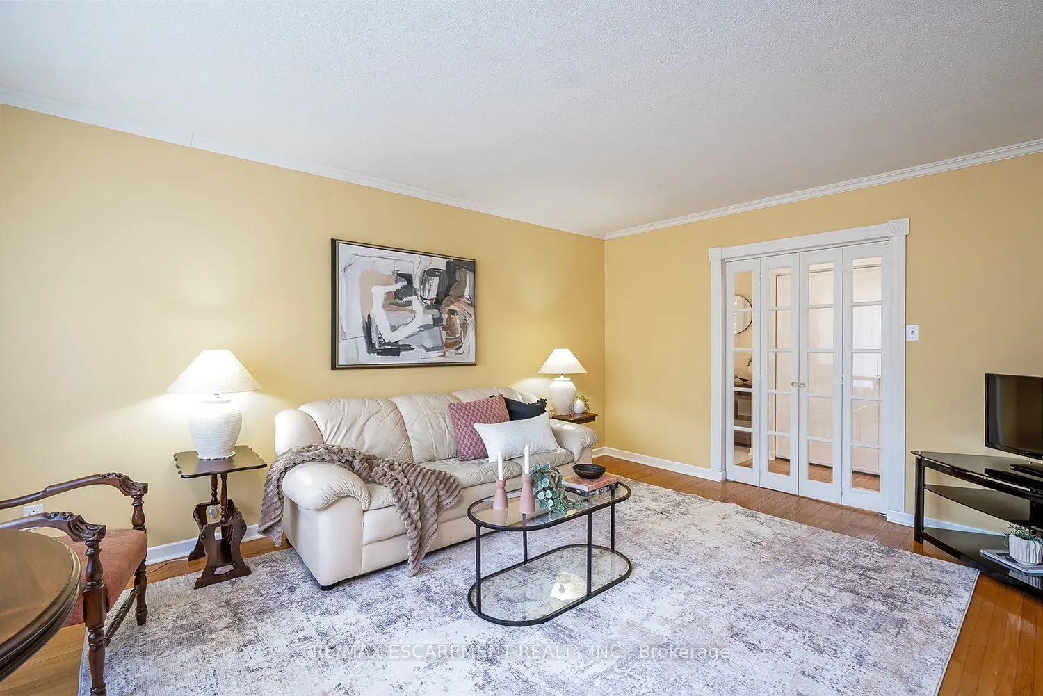 652 Ardleigh Crescent