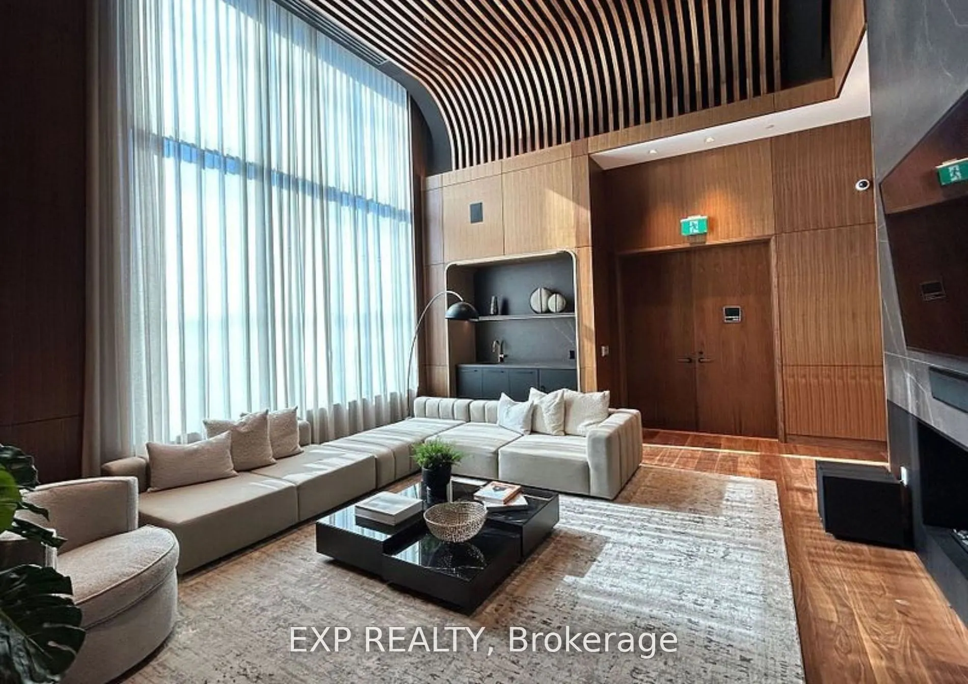 3240 William Colston Avenue, #1112