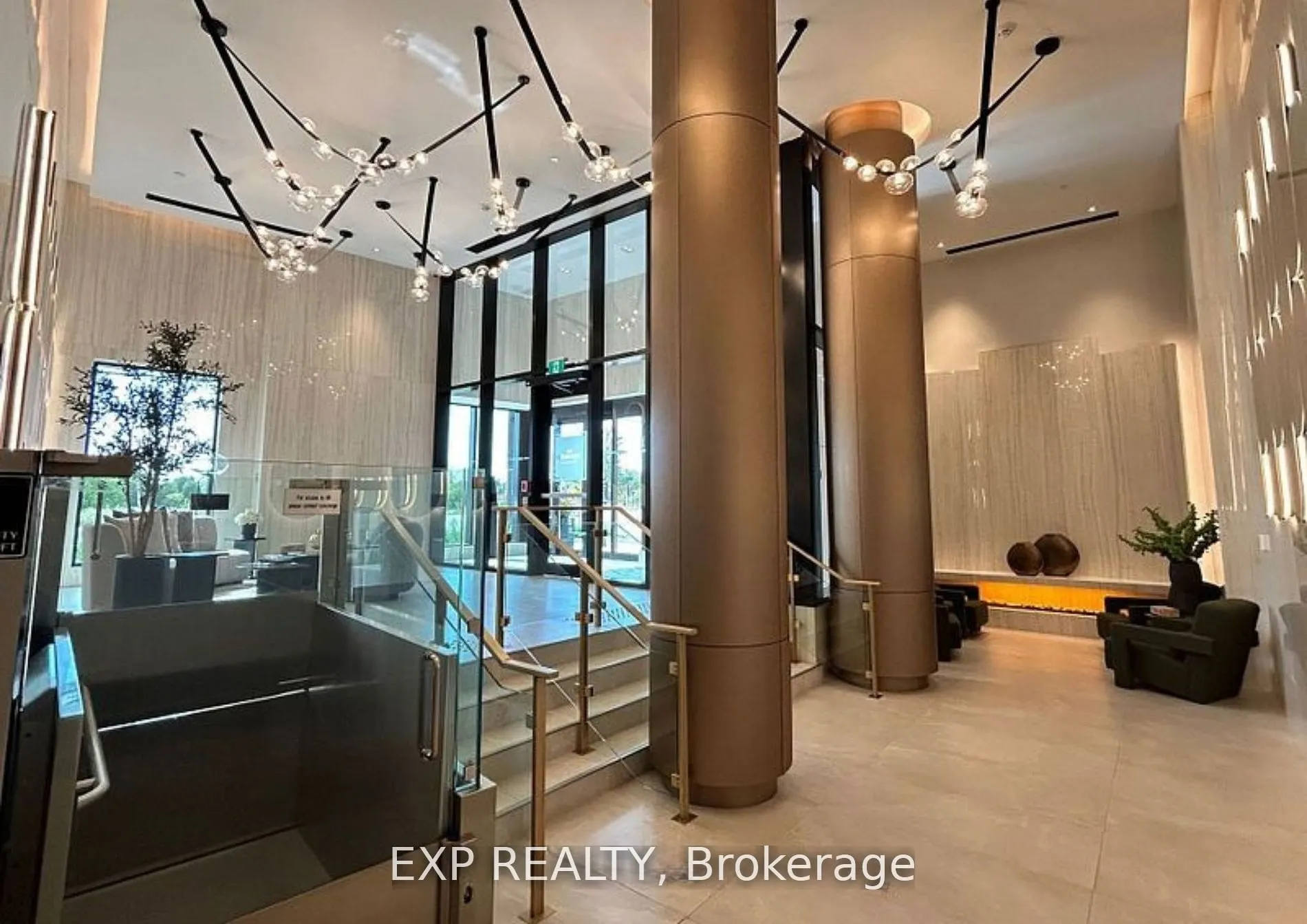 3240 William Colston Avenue, #1112