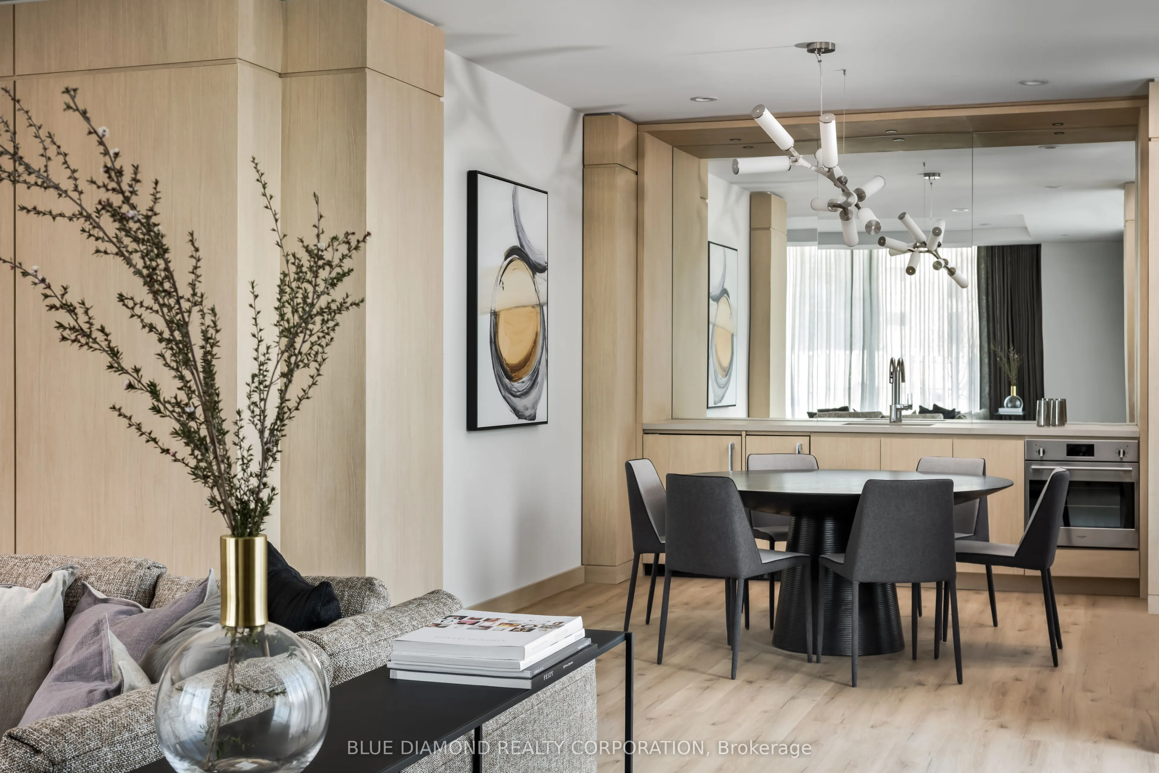 225 VETERANS Drive, #N402