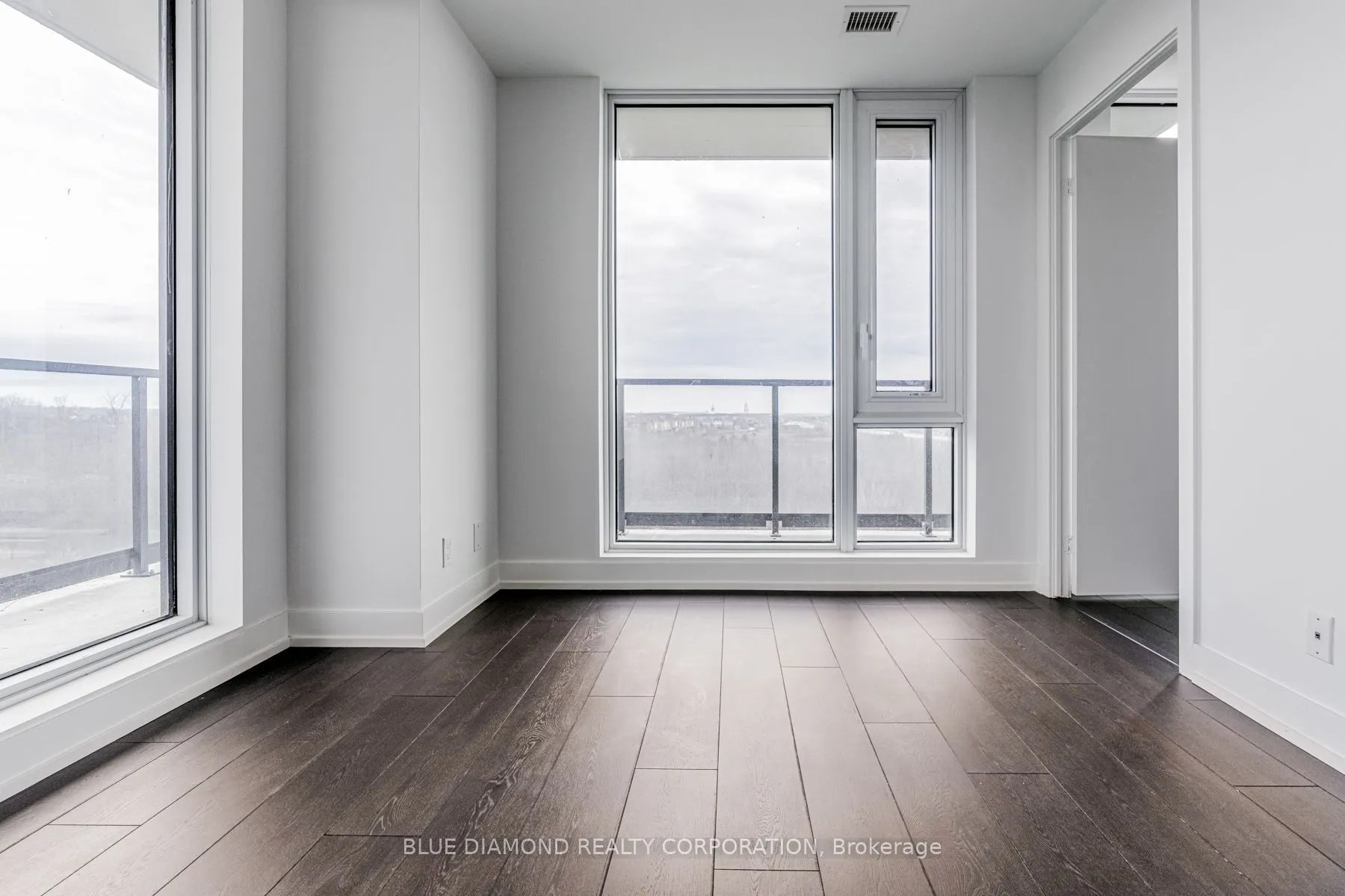 225 VETERANS Drive, #N402