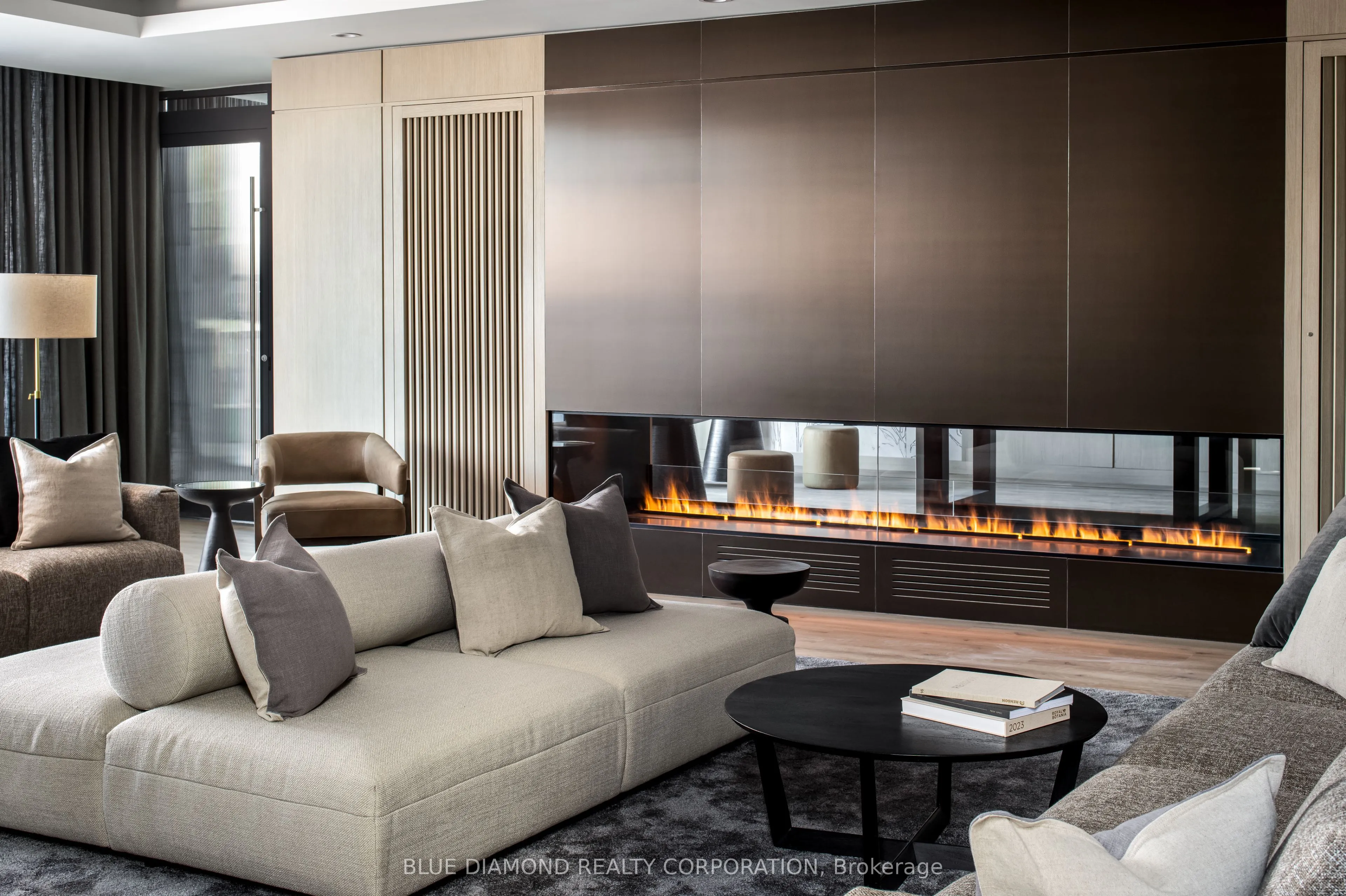 225 VETERANS Drive, #704