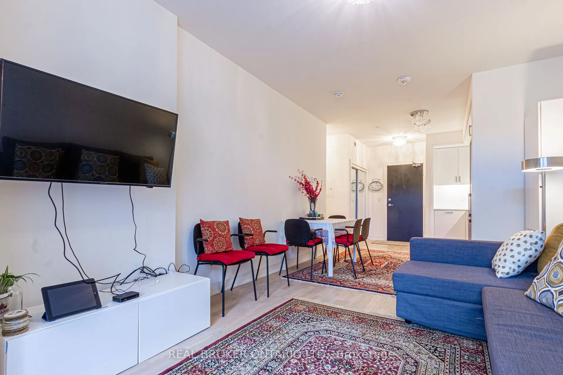 1575 Lakeshore Road, #161