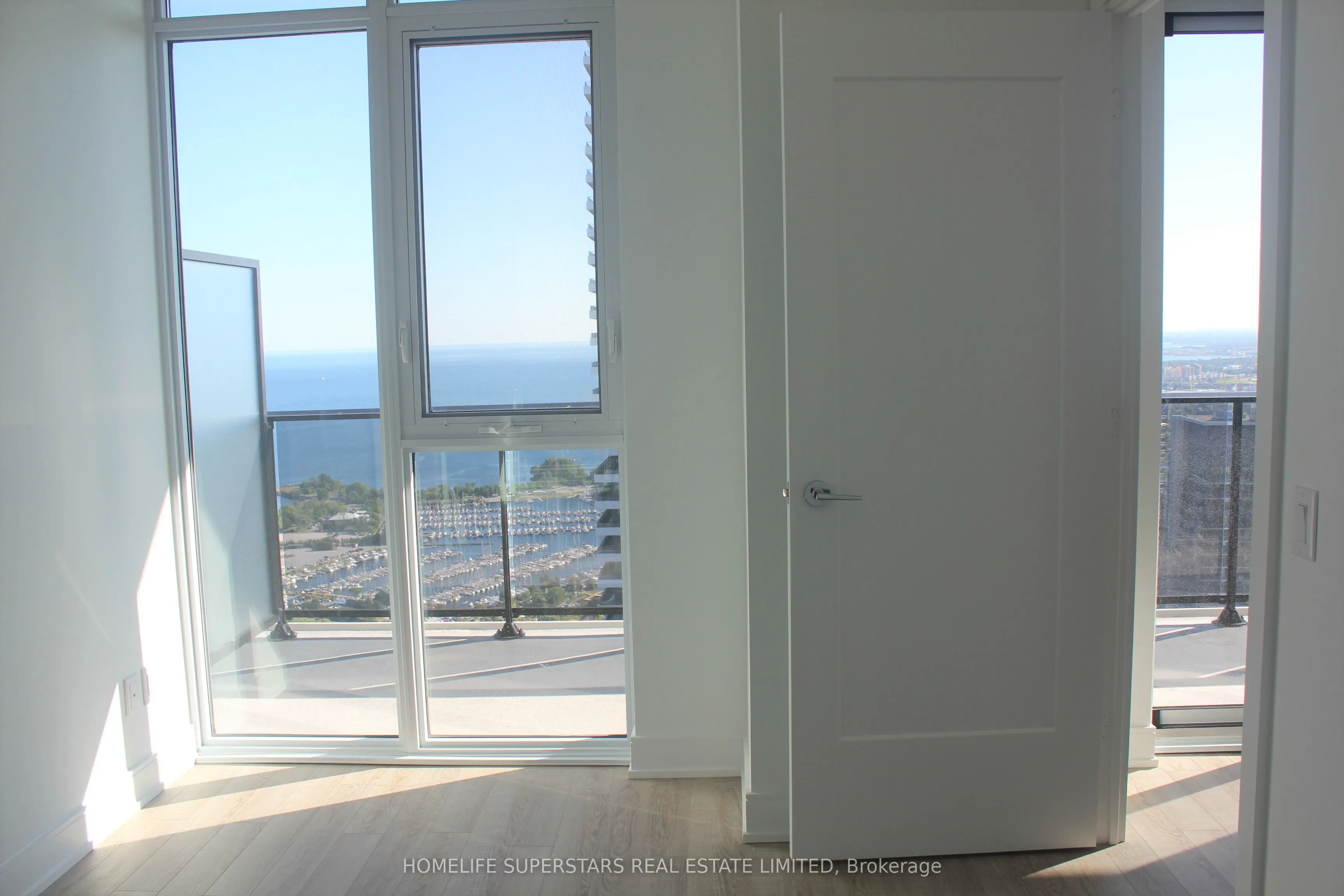 70 Annie Craig Drive, #5407