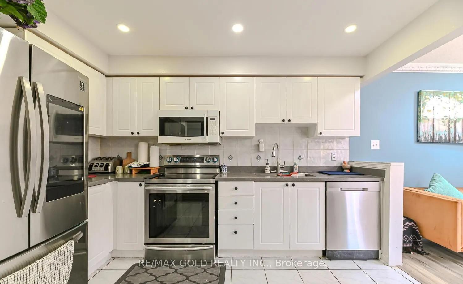 89 Black Forest Drive