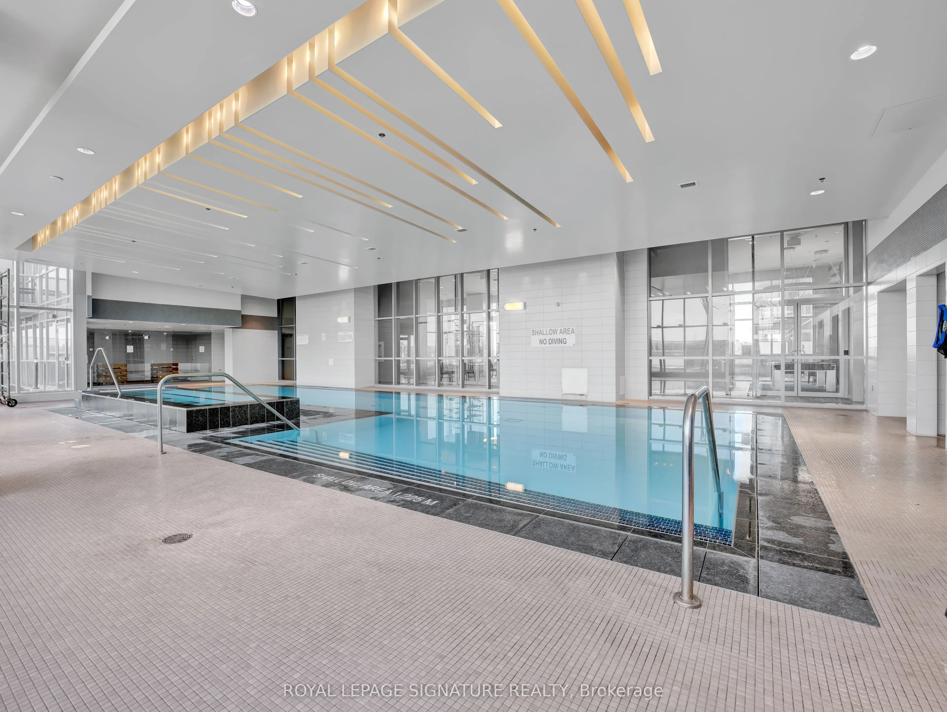 2081 Fairview Street, #610