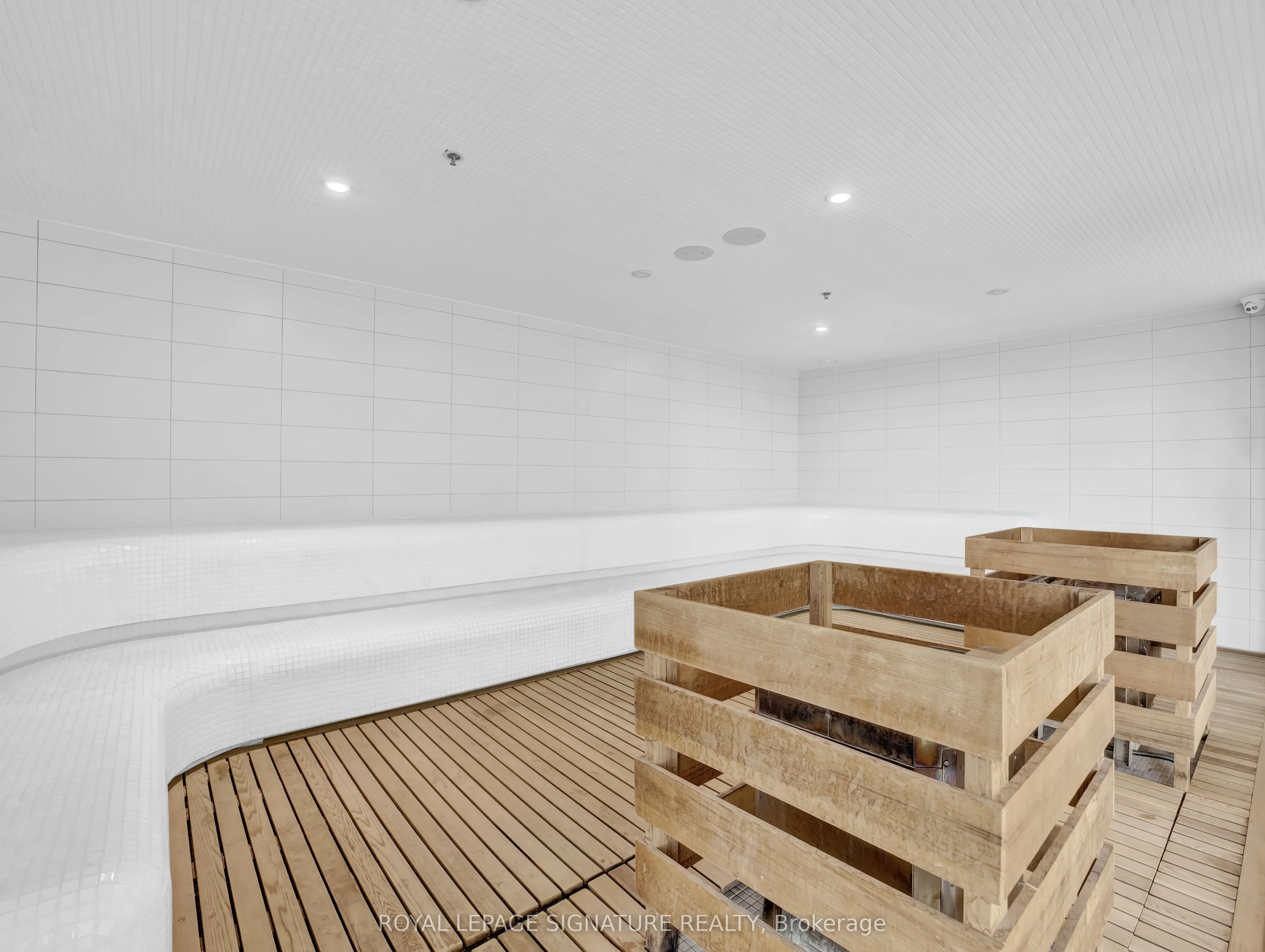 2081 Fairview Street, #610