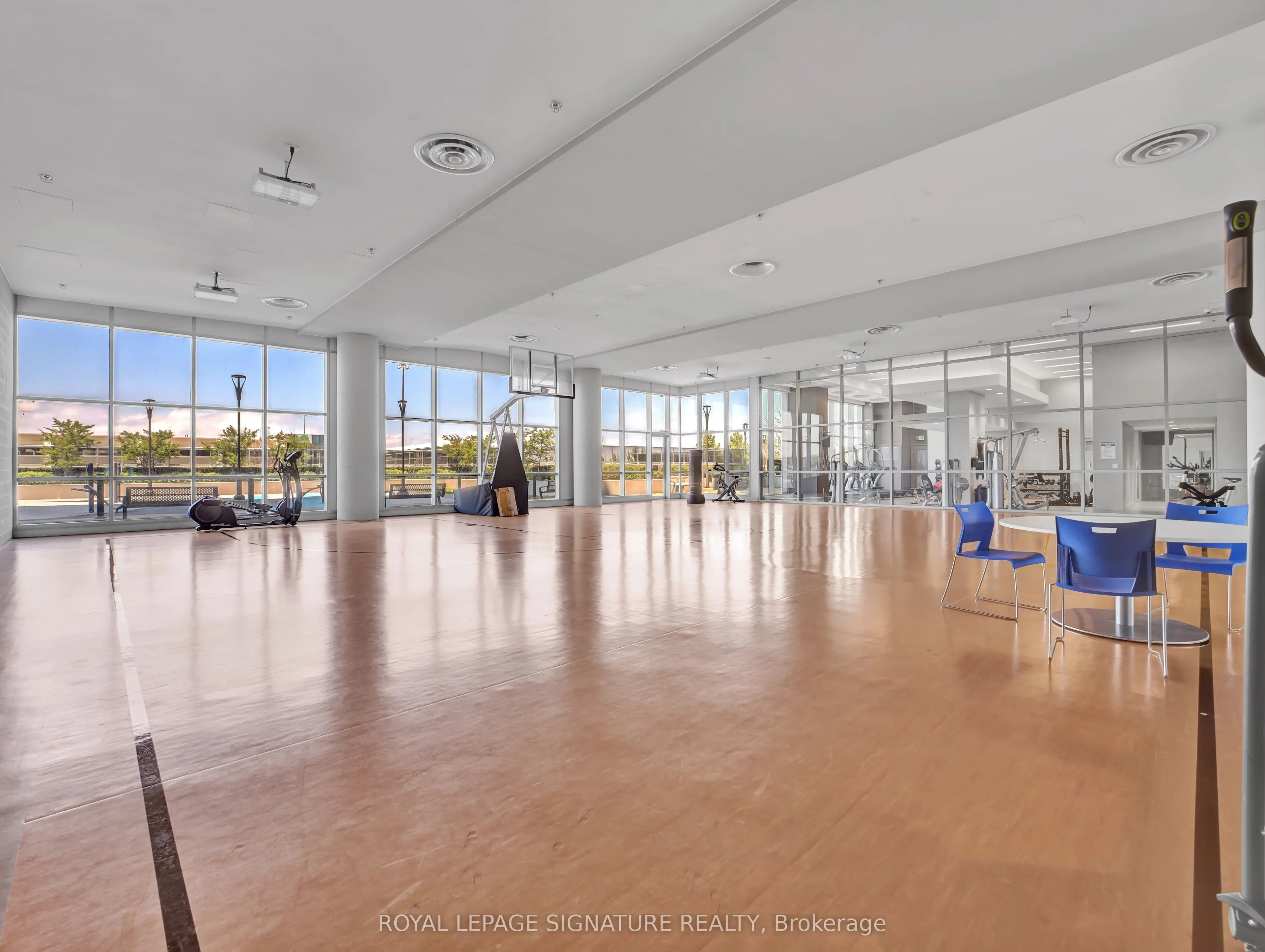 2081 Fairview Street, #610