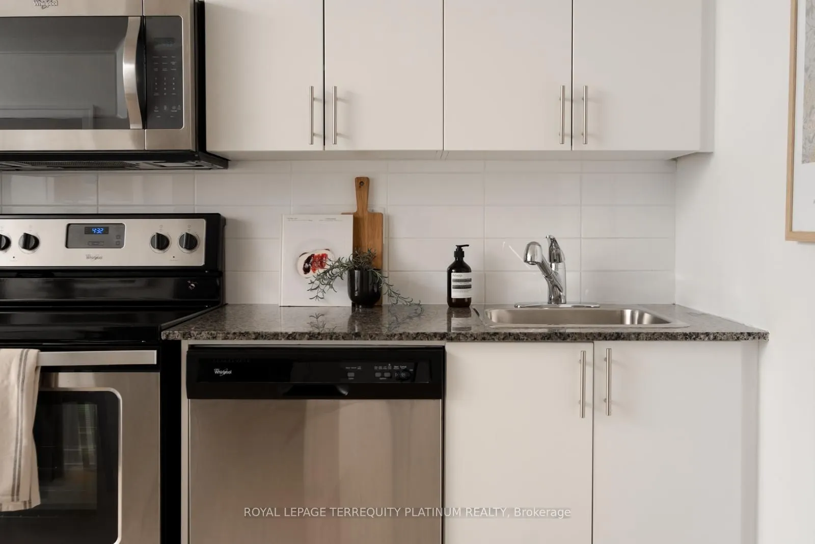 1420 Dupont Street, #1407