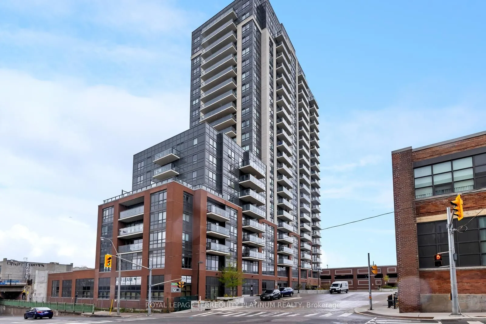 1420 Dupont Street, #1407