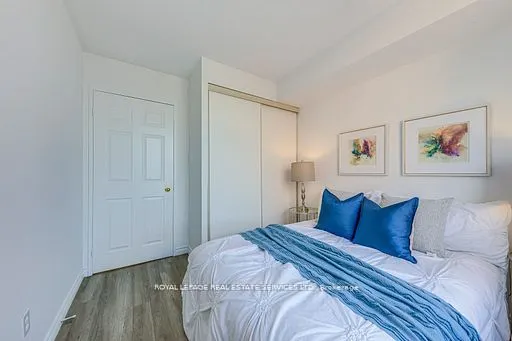 265 Enfield Place, #1008