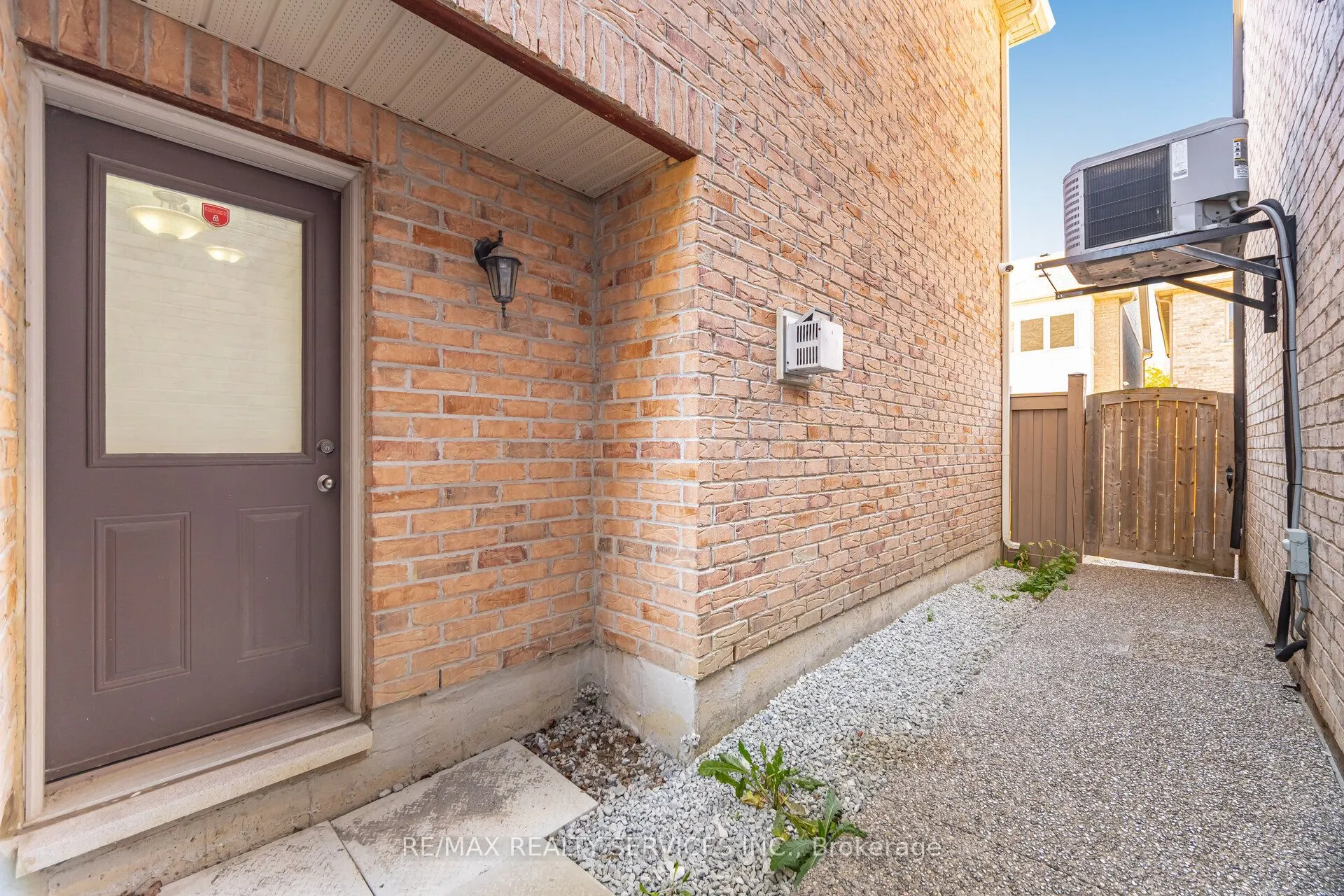 232 Sussexvale Drive