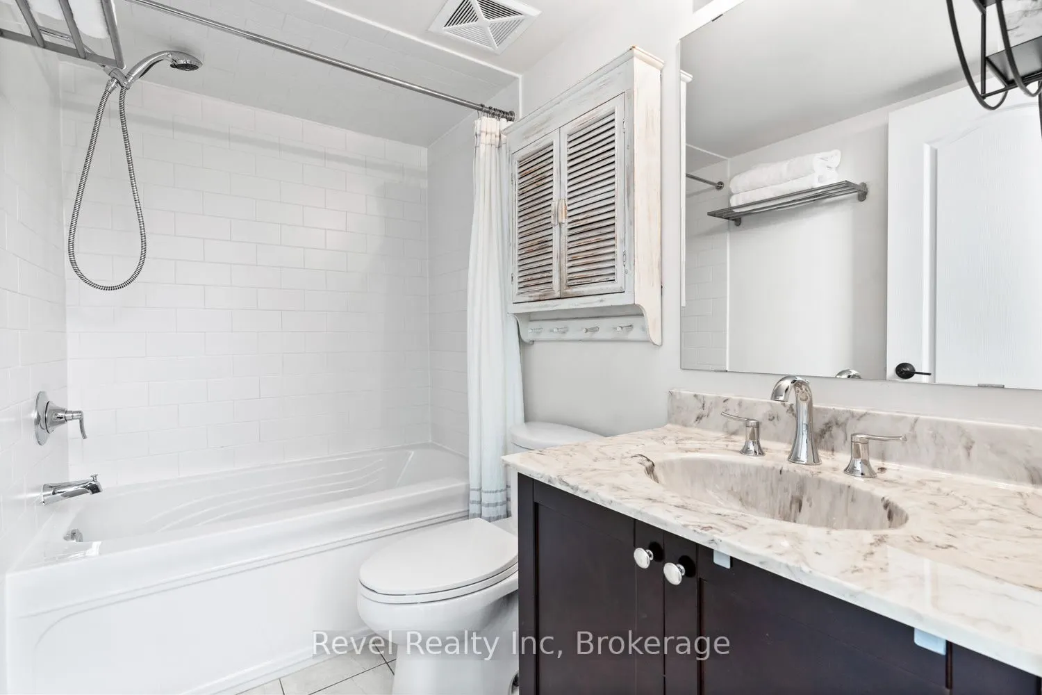 138 Widdicombe Hill Boulevard, #702