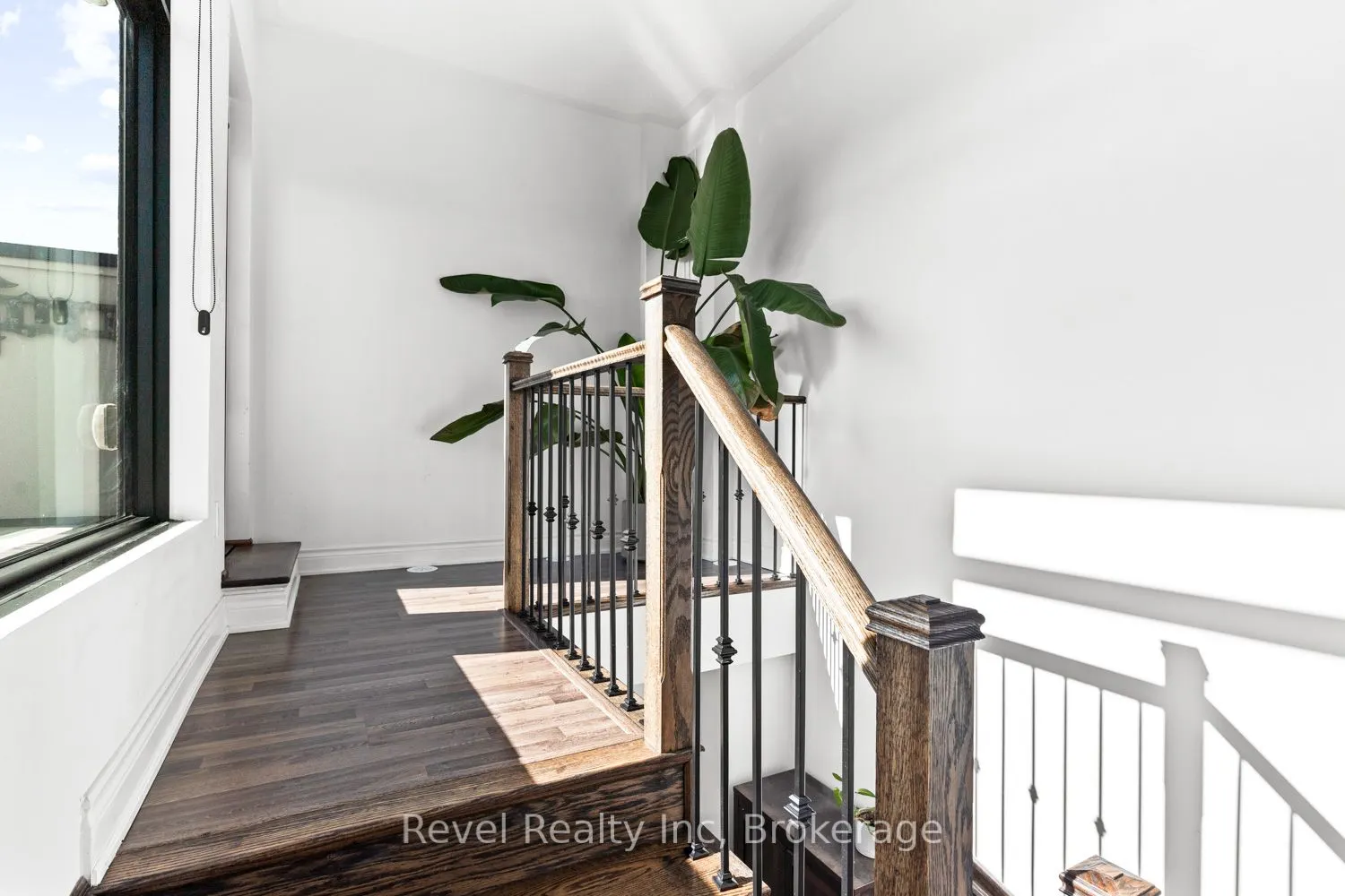 138 Widdicombe Hill Boulevard, #702