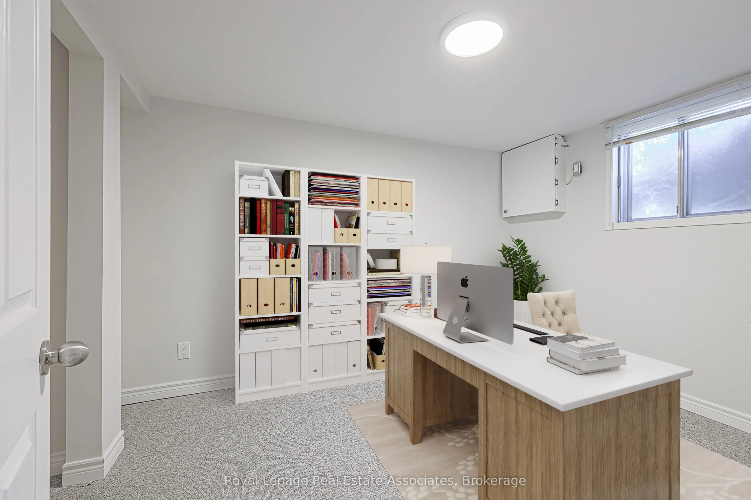 958 Fletcher Valley Crescent