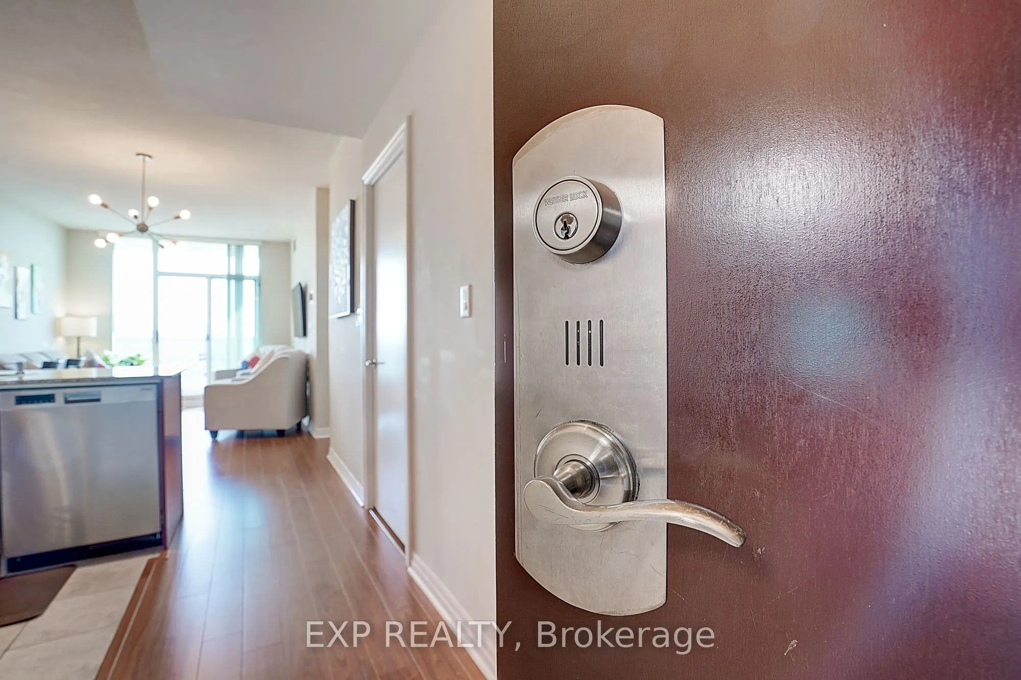 1359 Rathburn Road E, #1111