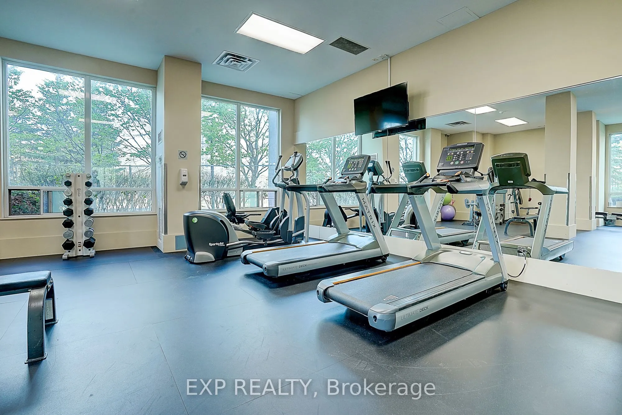 1359 Rathburn Road E, #1111