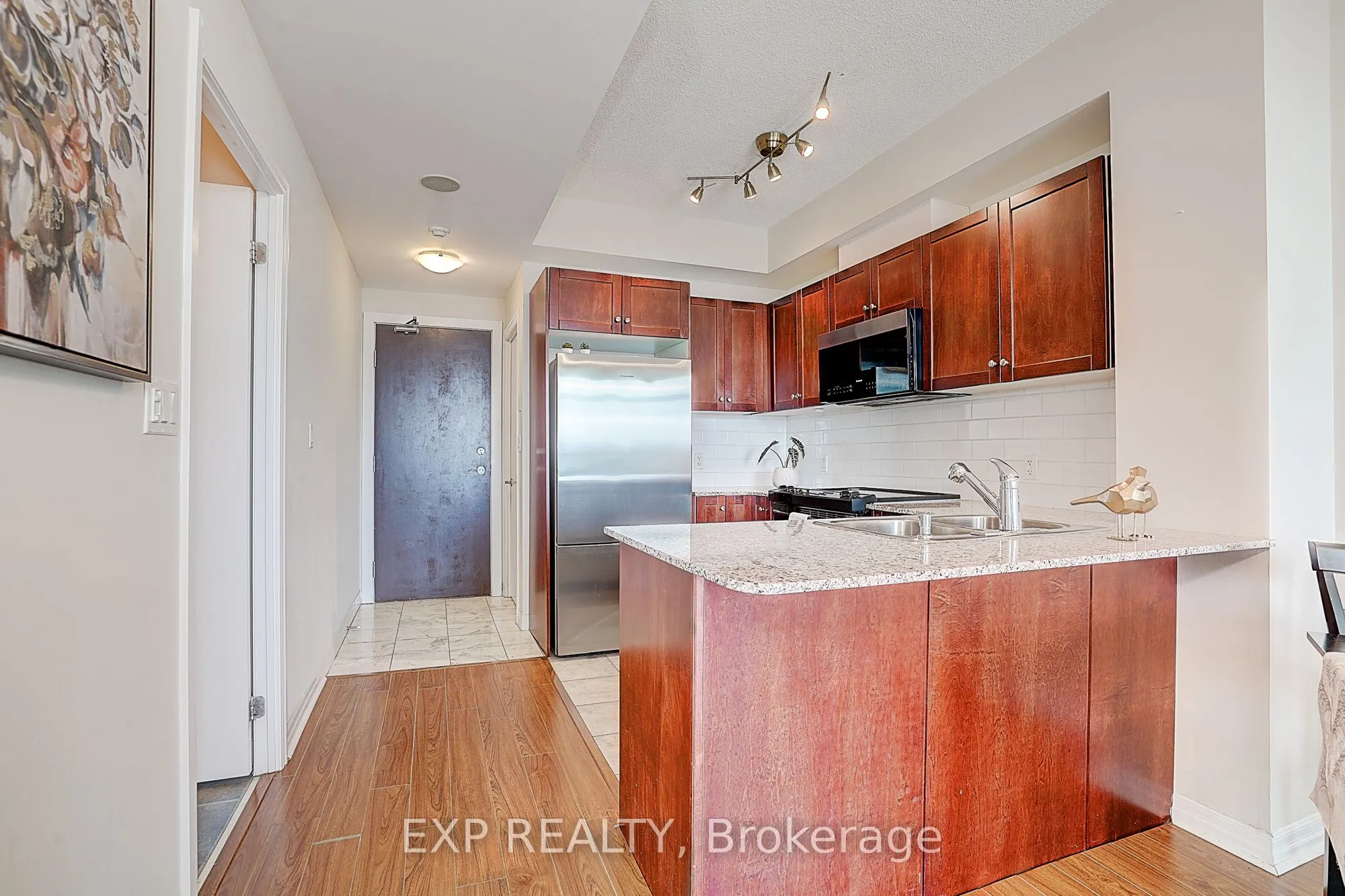 1359 Rathburn Road E, #1111