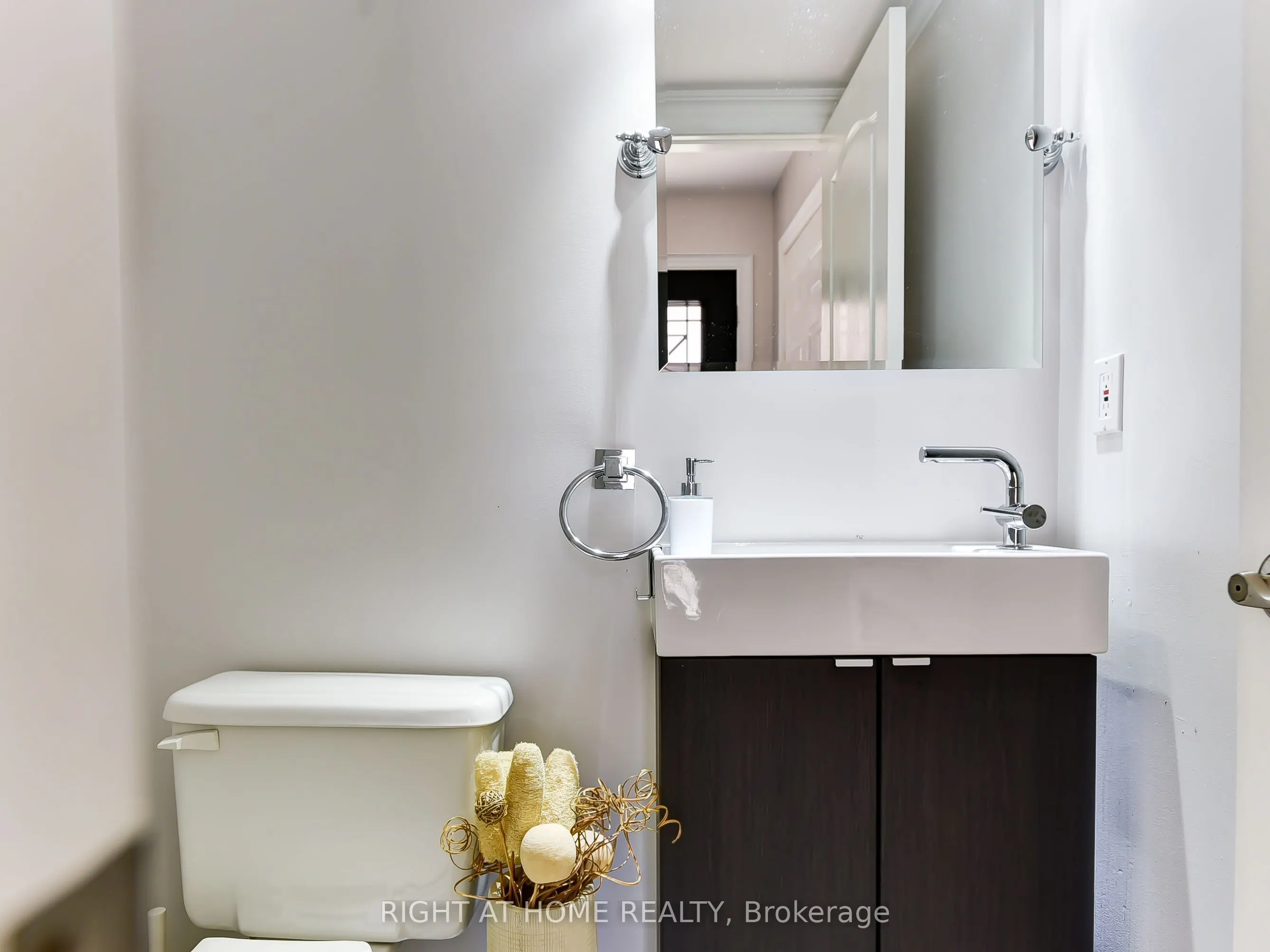 6118 Clover Ridge Court