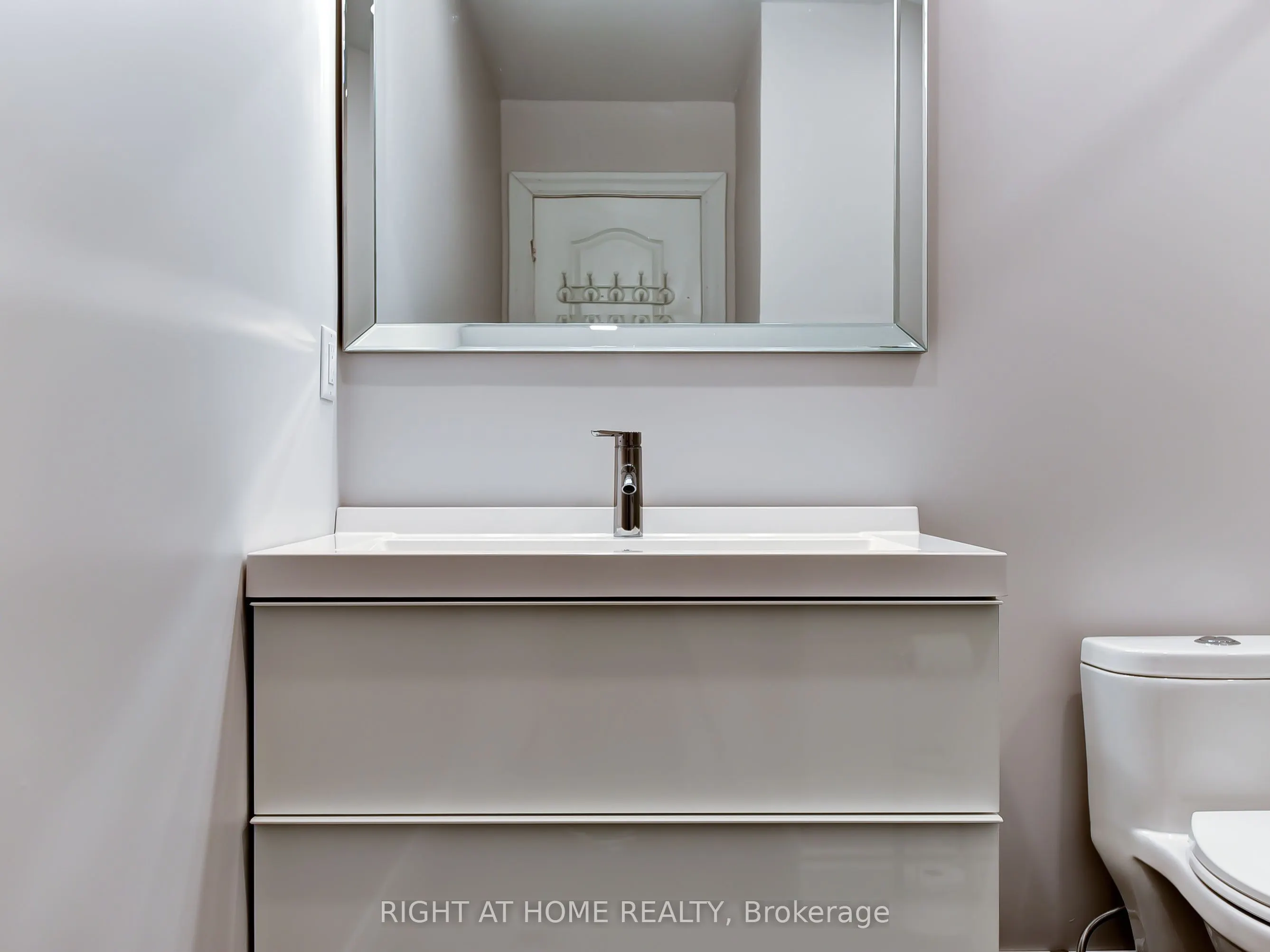 6118 Clover Ridge Court