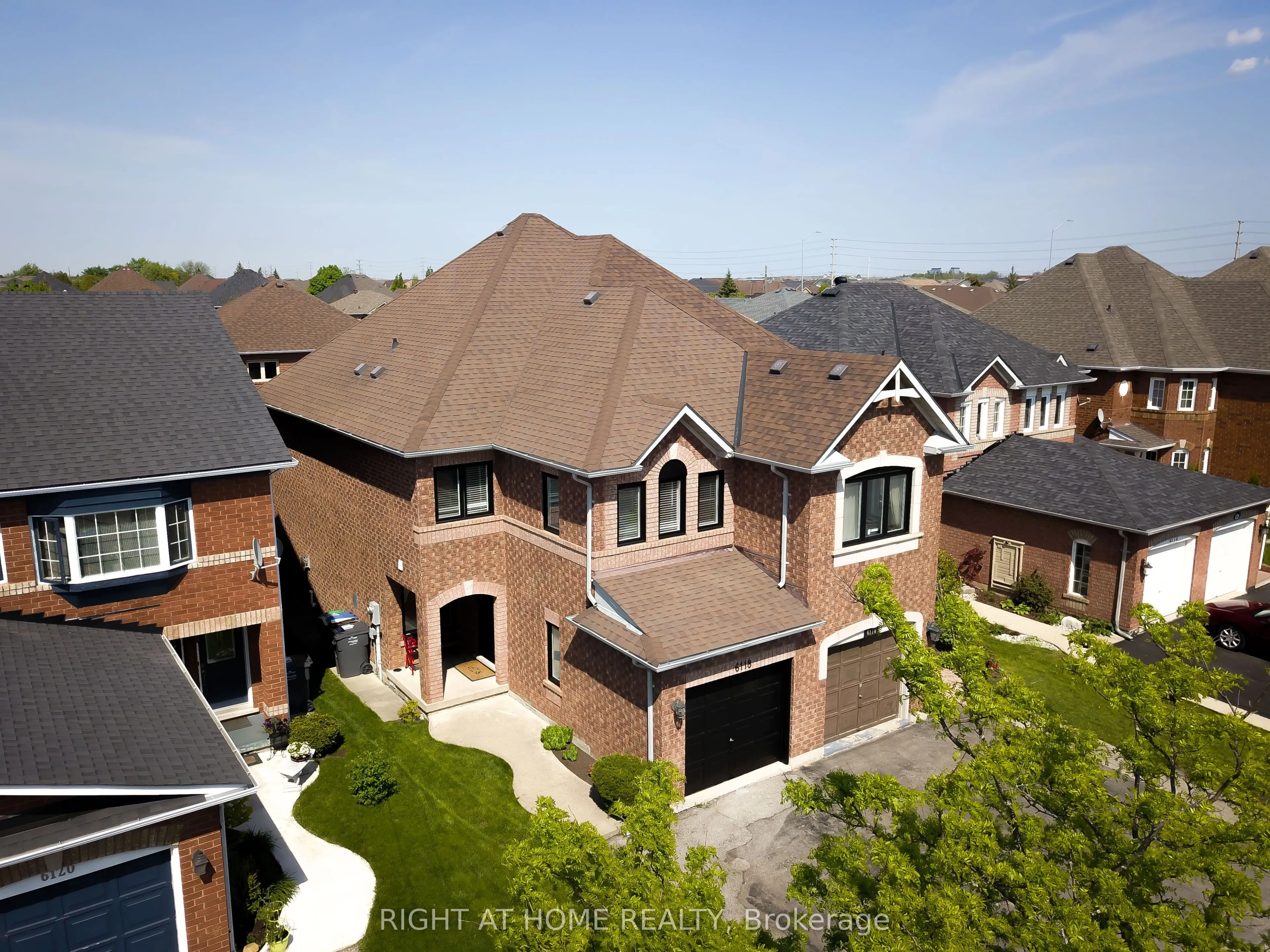 6118 Clover Ridge Court