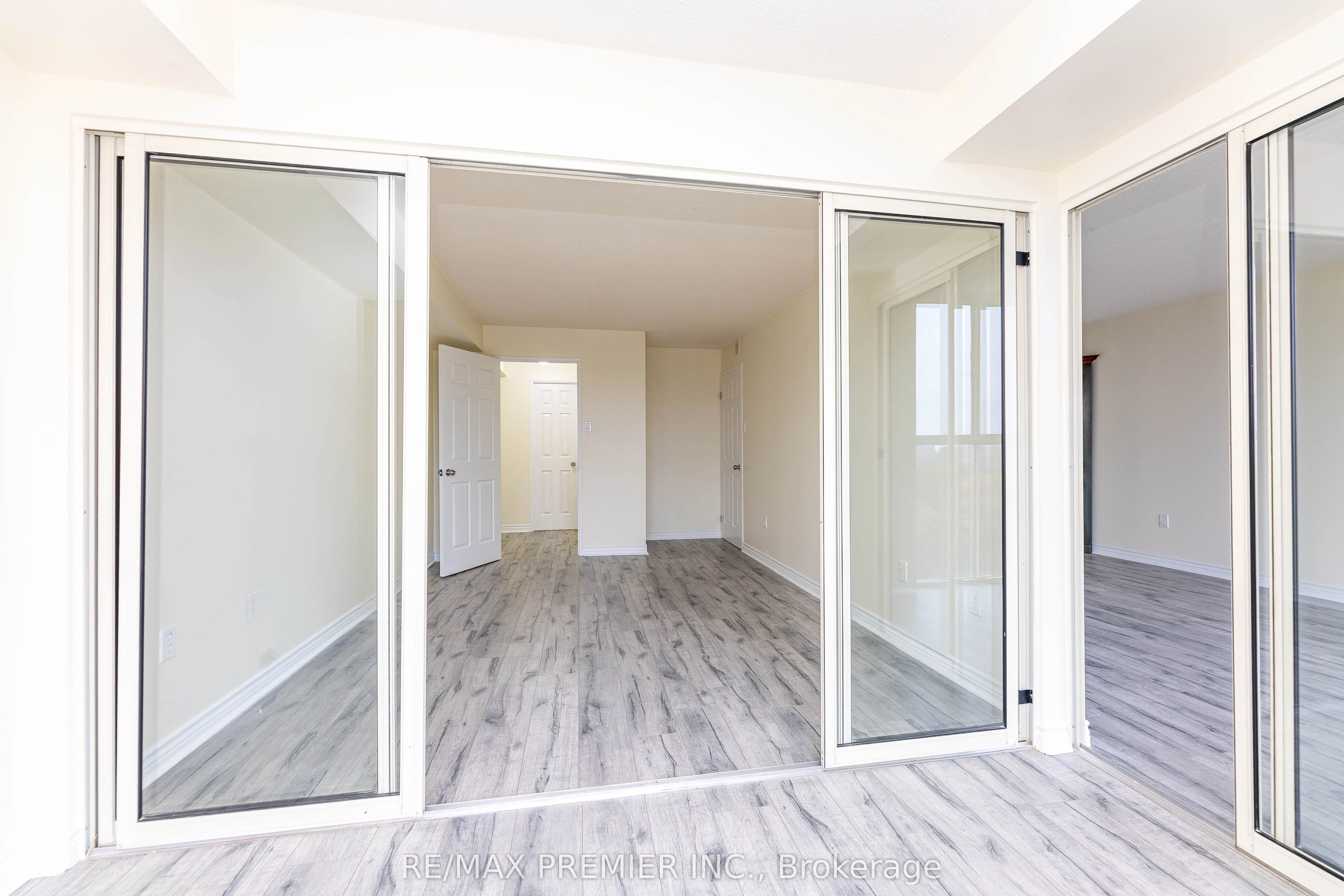 600 Rexdale Boulevard, #907