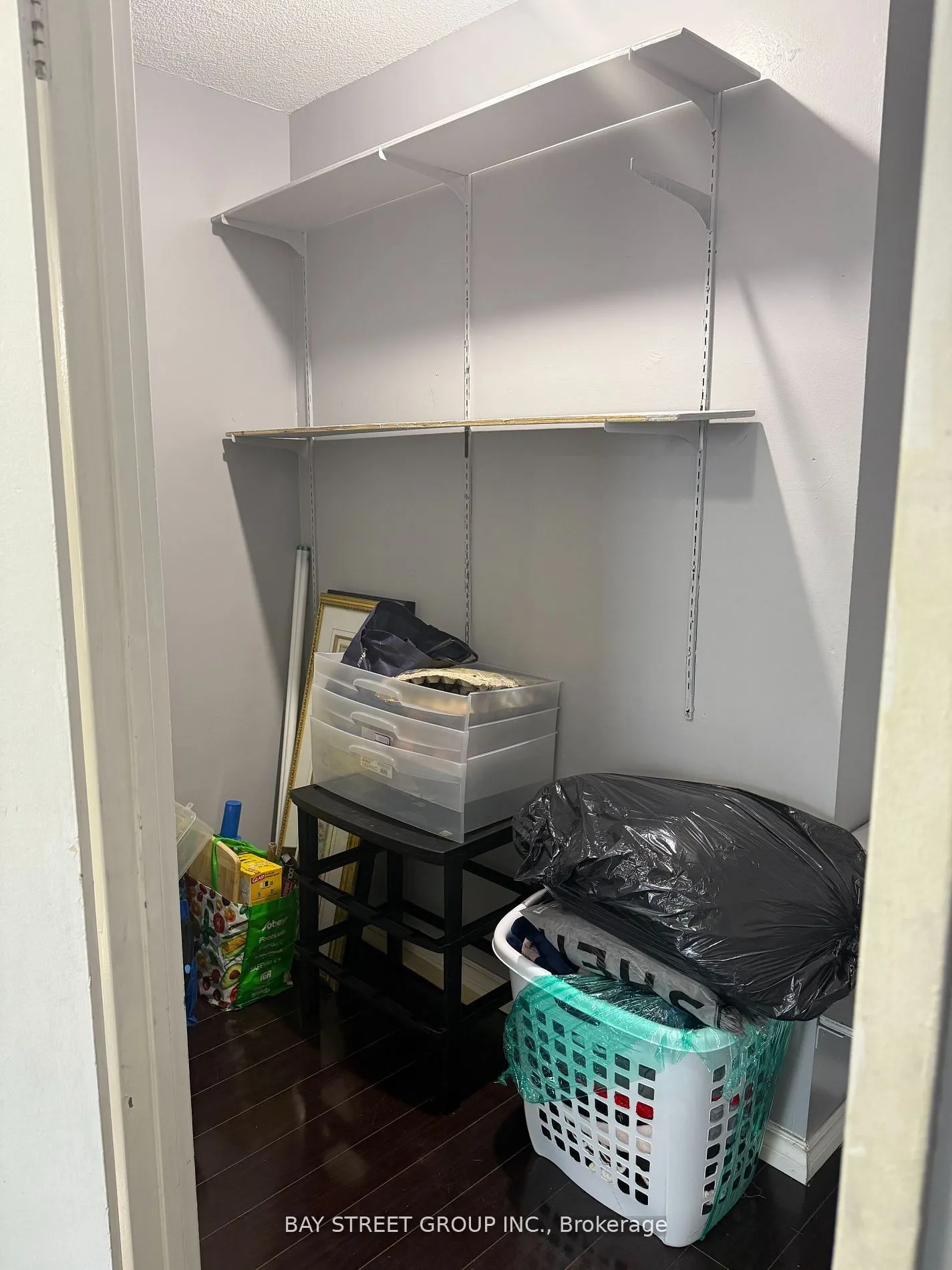 17 Knightsbridge Road, #1803